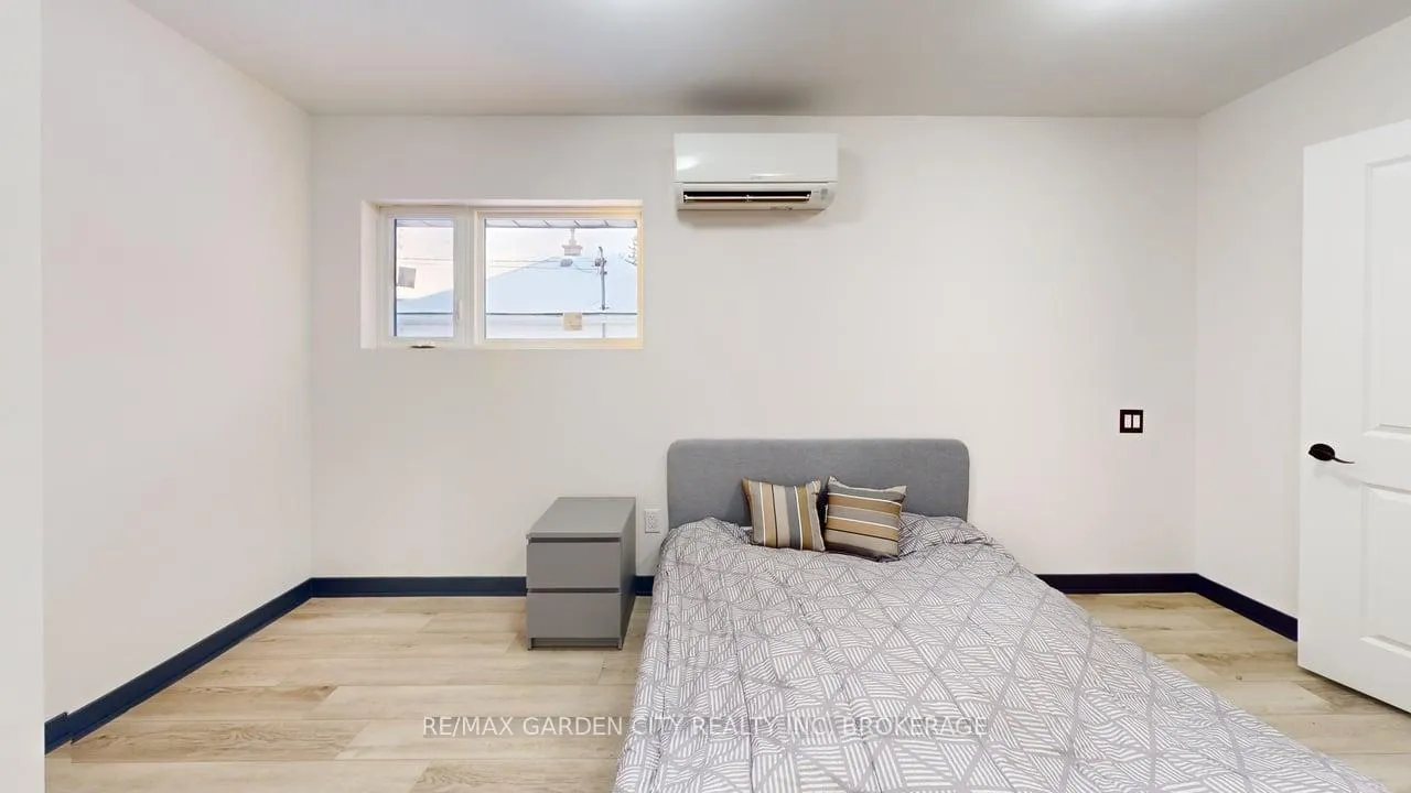 Photo 18 of 23 Warren Avenue, Hamilton, Balfour — HOMEH
