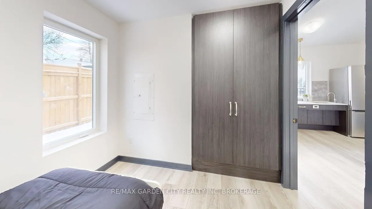 Photo 37 of 23 Warren Avenue, Hamilton, Balfour — HOMEH