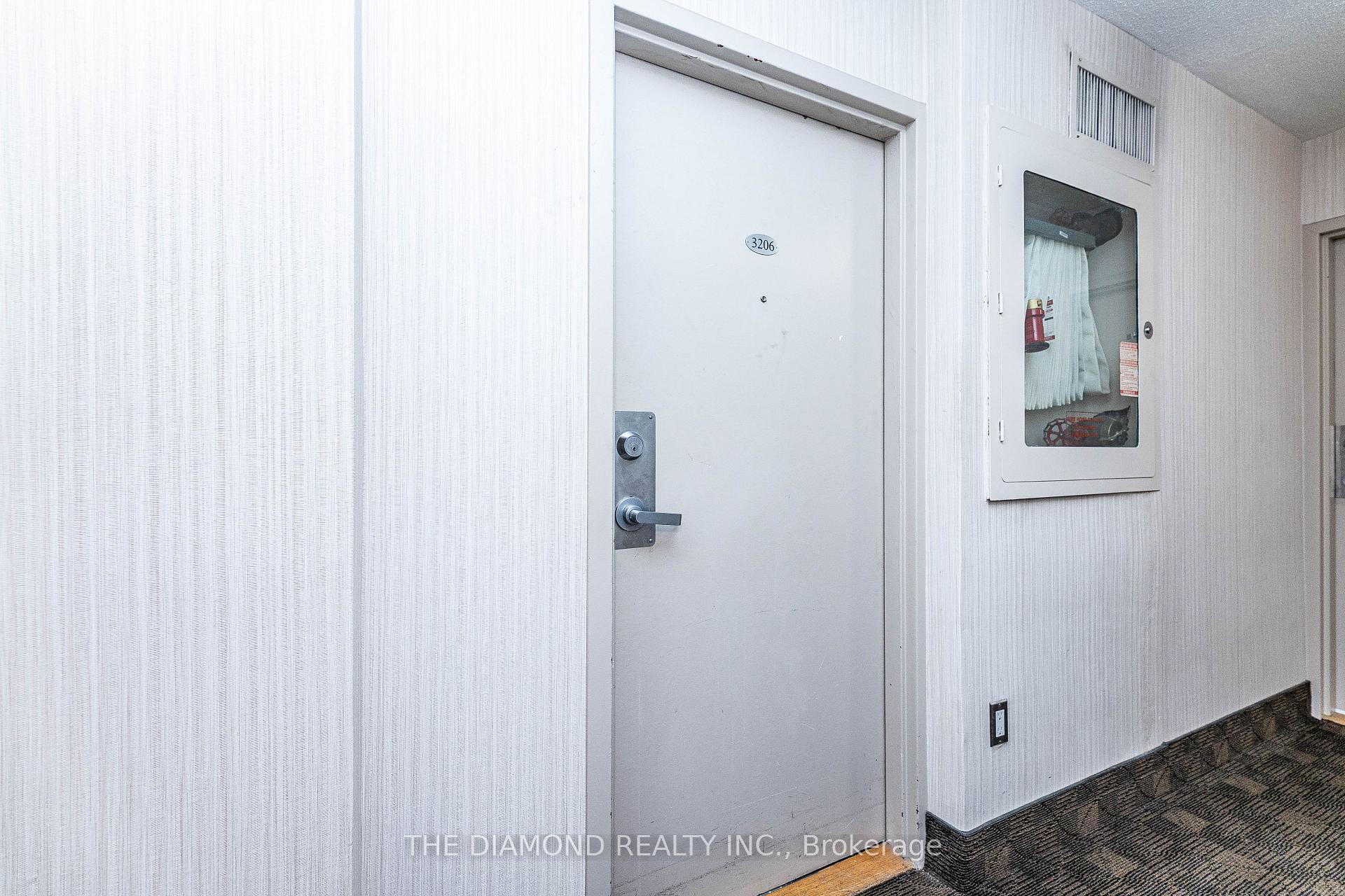 Photo 8 of Unit 3206, 3 Massey Square, Toronto, Crescent Town — HOMEH