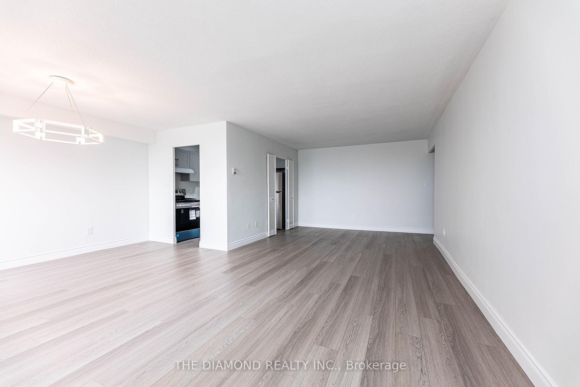 Photo 11 of Unit 3206, 3 Massey Square, Toronto, Crescent Town — HOMEH