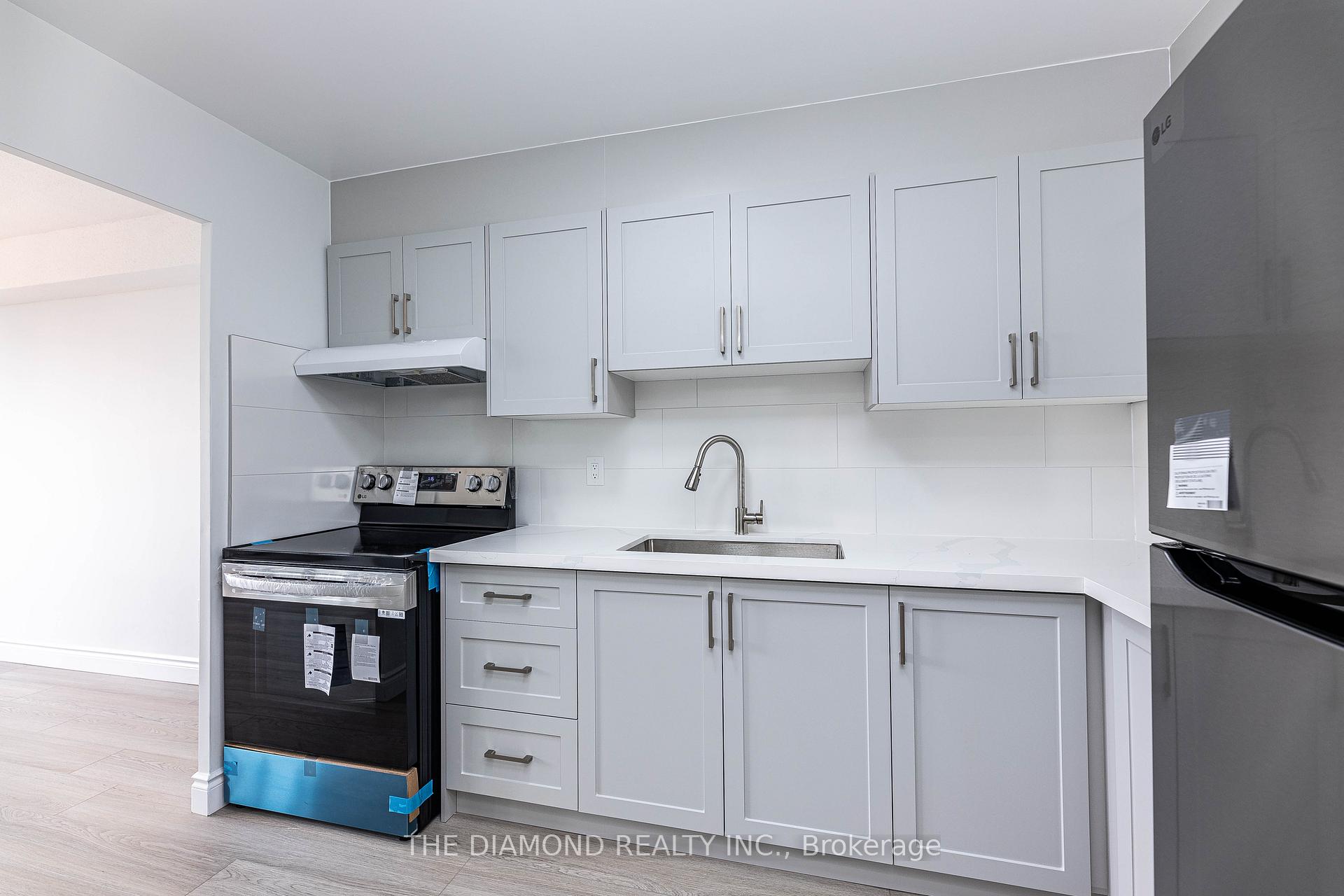 Photo 23 of Unit 3206, 3 Massey Square, Toronto, Crescent Town — HOMEH