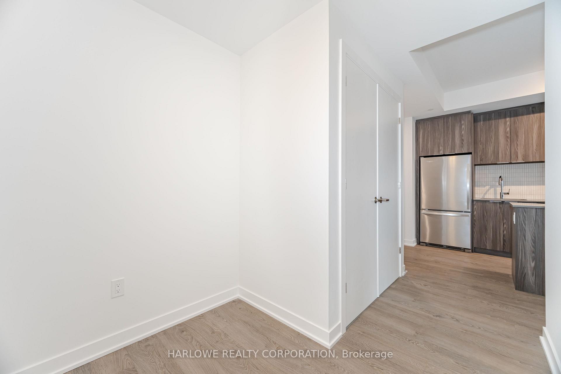 Photo 9 of Unit 705, 770 Whitlock Avenue, Milton, Cobban — HOMEH