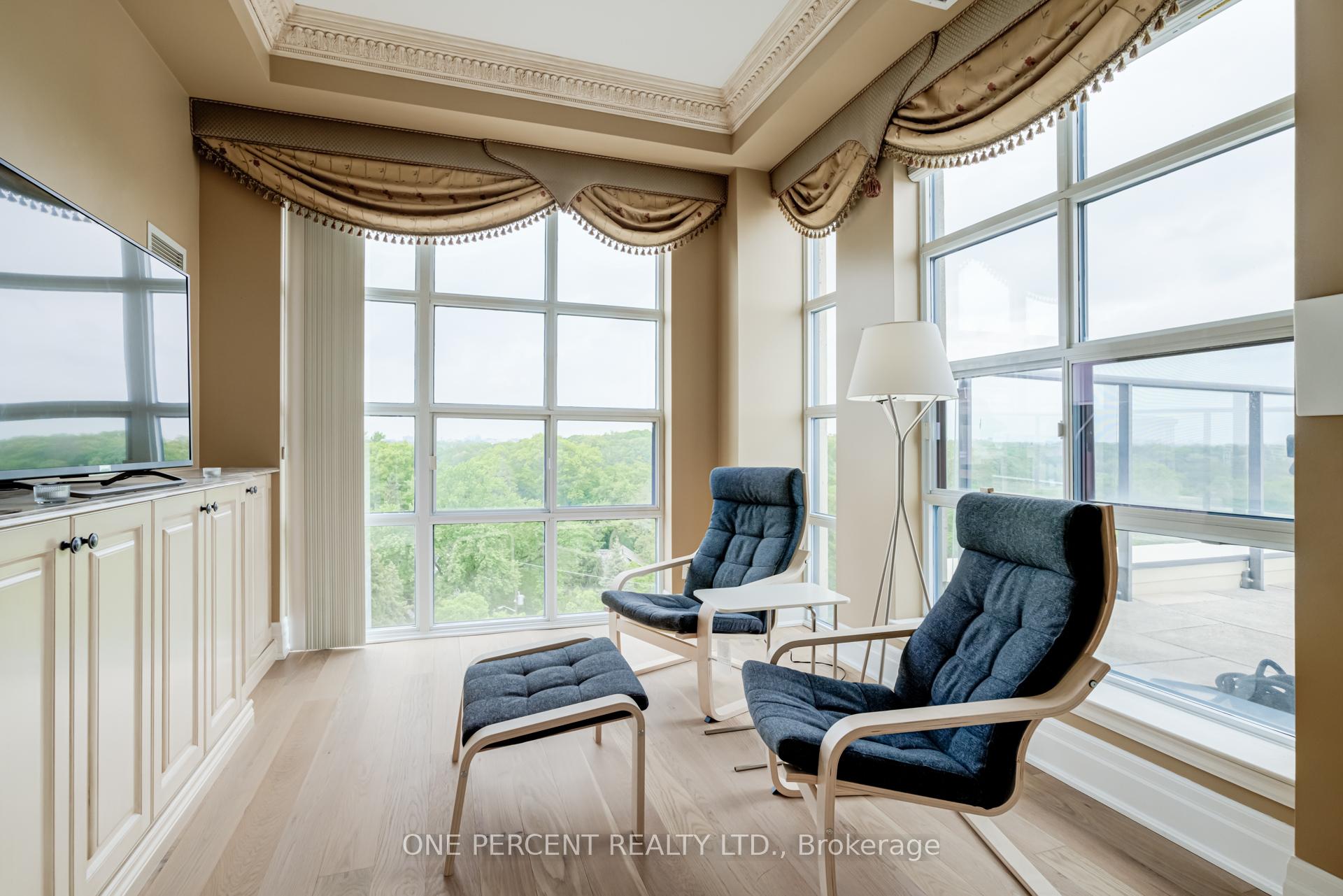 Photo 22 of Unit PH1, 2855 Bloor Street W, Etobicoke, Stonegate-Queensway — HOMEH