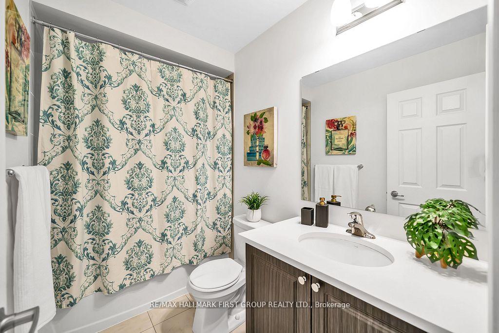 Photo 28 of Unit 72, 137 Danzatore Path, Oshawa, Windfields — HOMEH