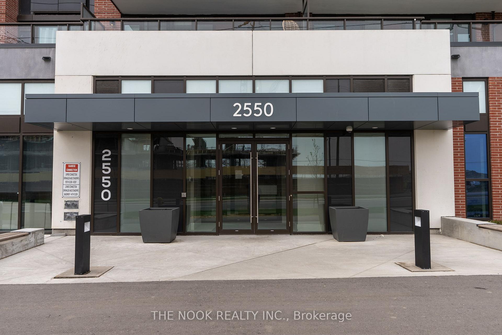 Photo 7 of Unit 805, 2550 Simcoe Street N, Oshawa, Windfields — HOMEH
