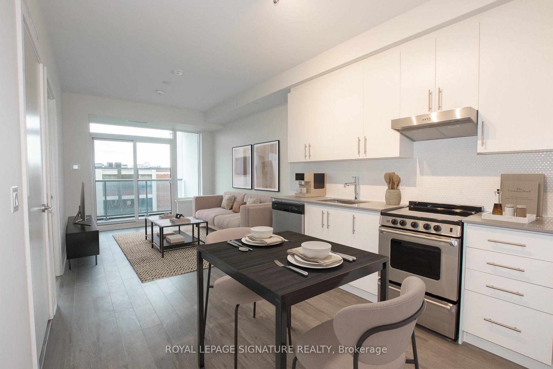 Front of Unit 623, 212 King William Street