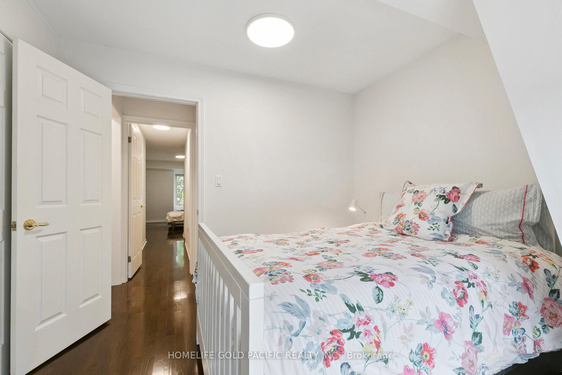Photo 18 of Unit TH 1, 151 Merton Street, Toronto, Mount Pleasant West — HOMEH