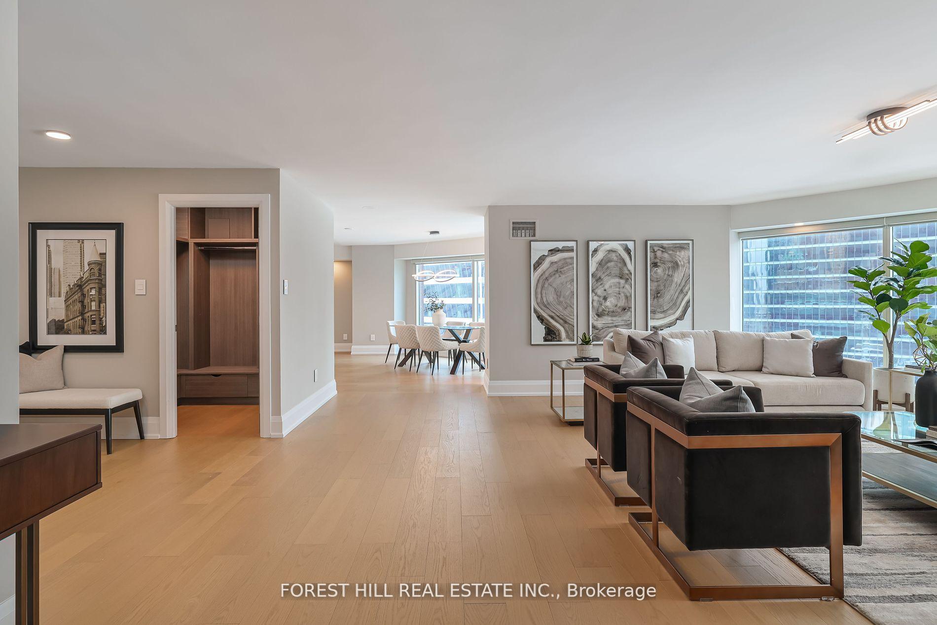 Photo 35 of Unit LPH 2702, 33 University Avenue, Toronto, Waterfront Communities — HOMEH
