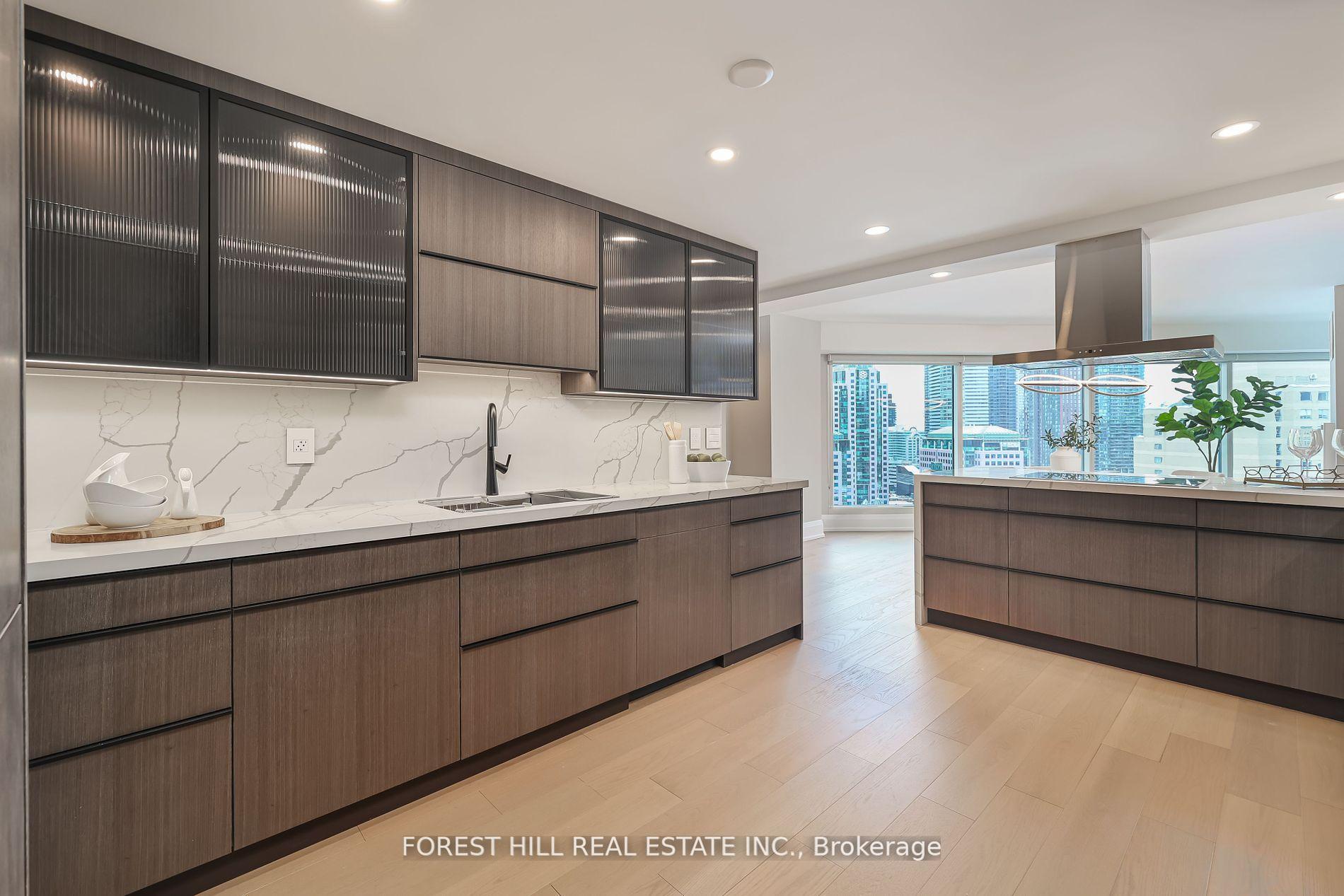 Photo 28 of Unit LPH 2702, 33 University Avenue, Toronto, Waterfront Communities — HOMEH