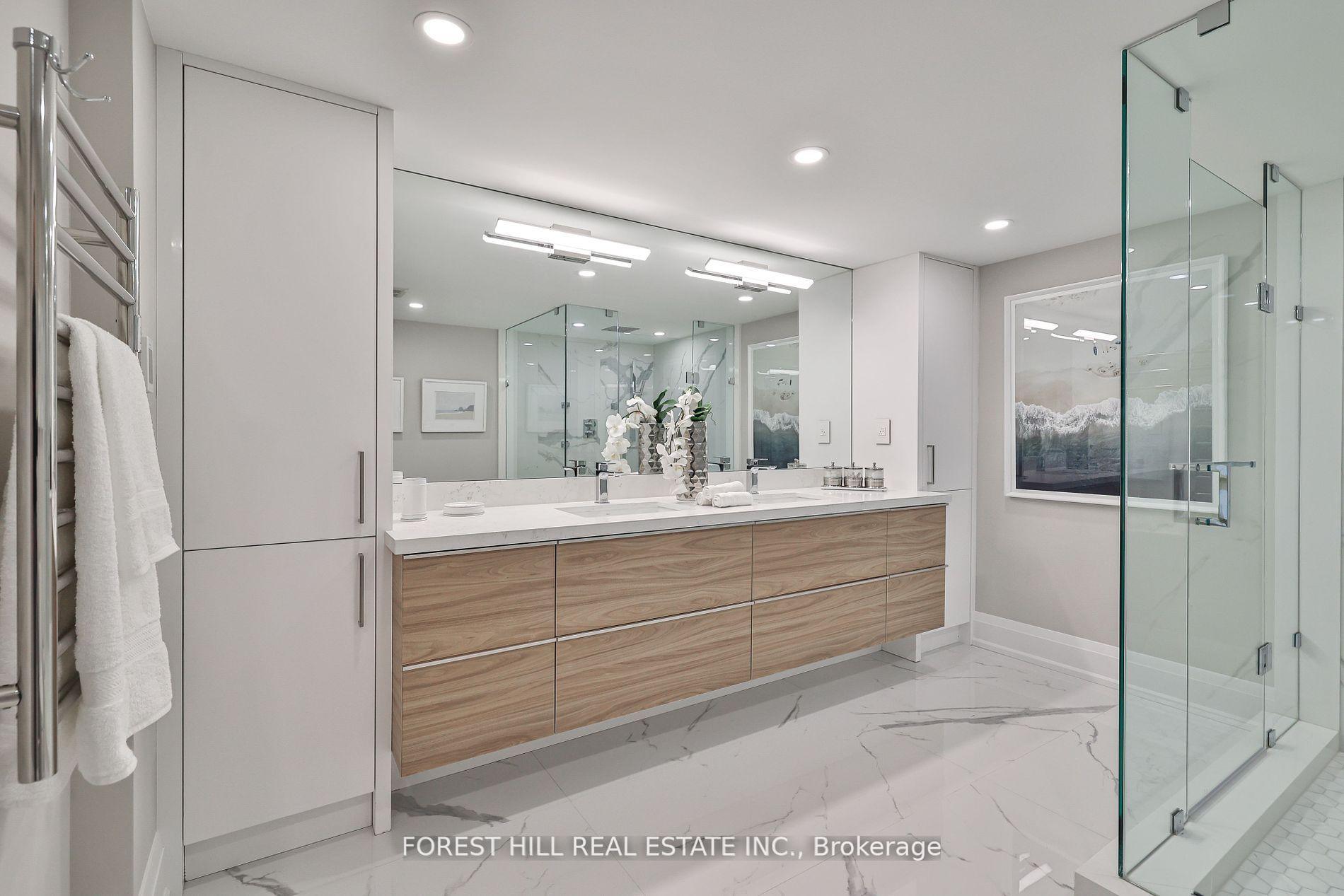 Photo 12 of Unit LPH 2702, 33 University Avenue, Toronto, Waterfront Communities — HOMEH