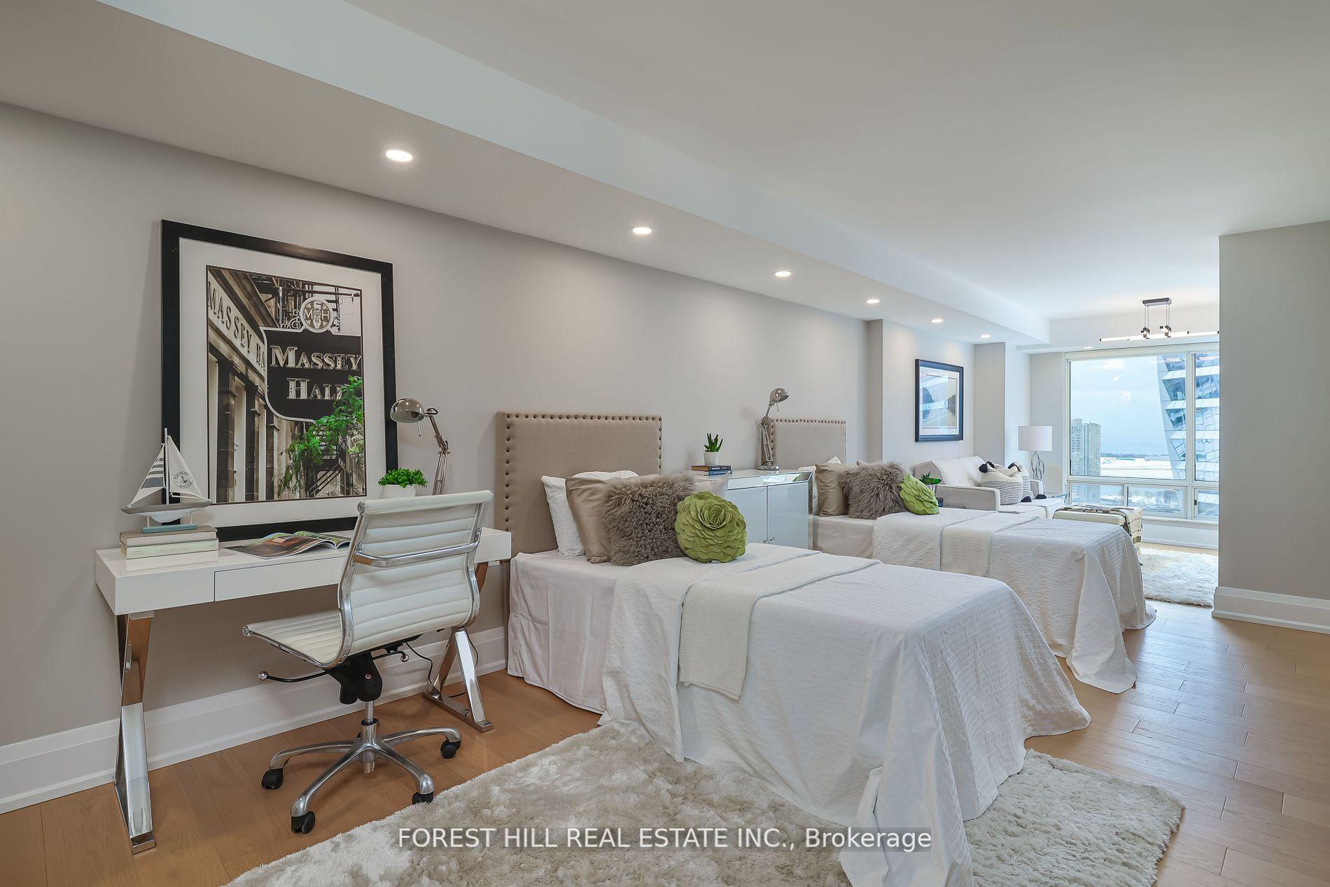 Photo 14 of Unit LPH 2702, 33 University Avenue, Toronto, Waterfront Communities — HOMEH