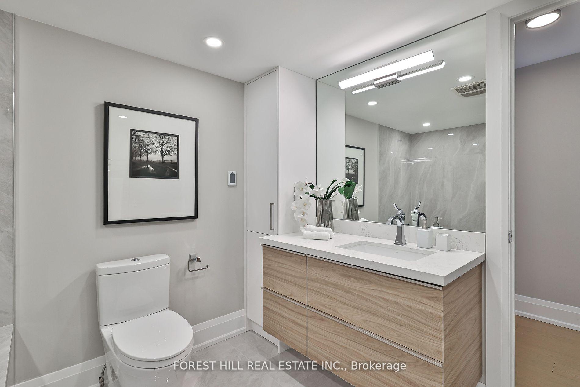 Photo 21 of Unit LPH 2702, 33 University Avenue, Toronto, Waterfront Communities — HOMEH