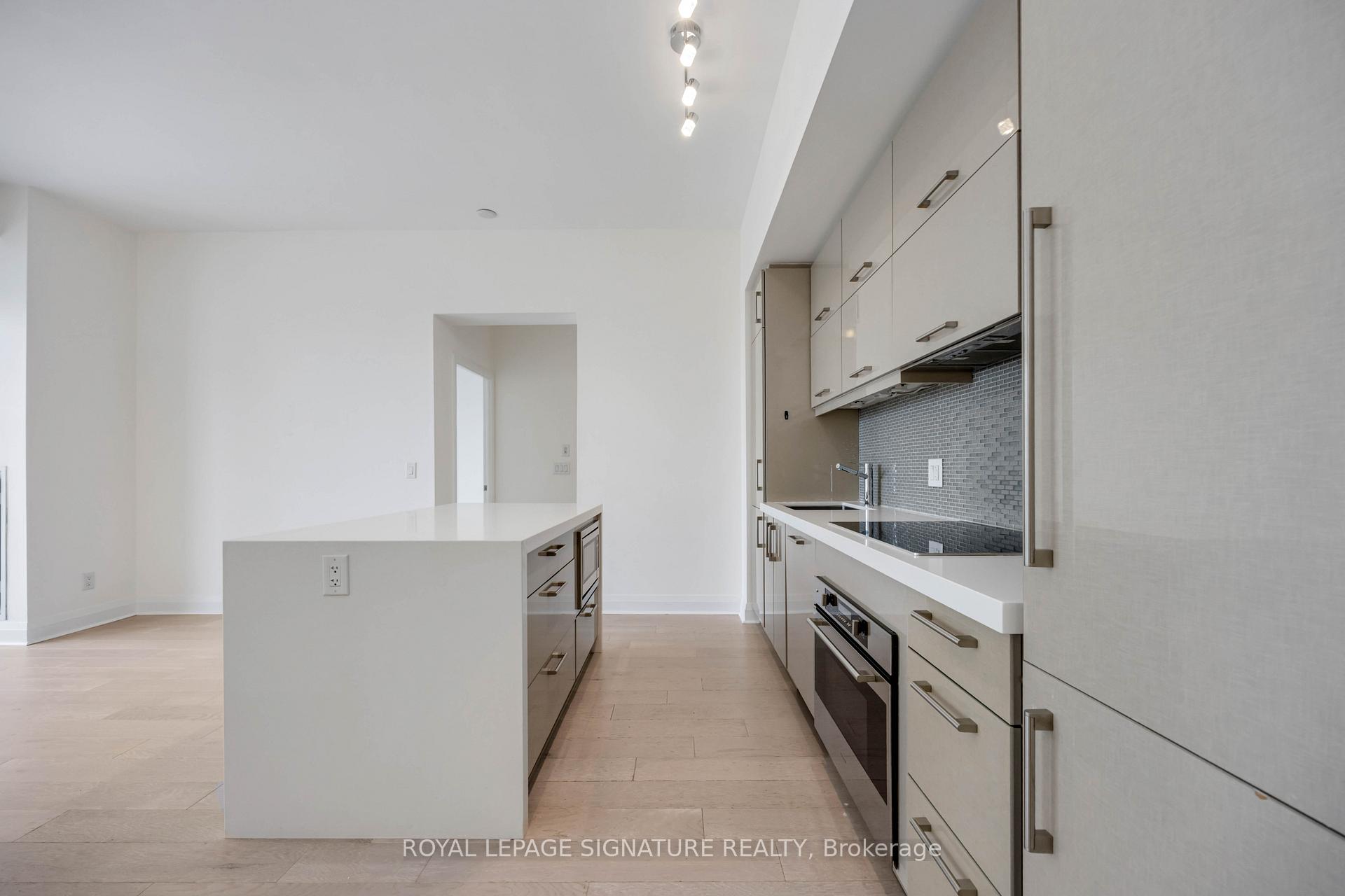 Photo 14 of Unit 4309, 65 St Mary Street, Toronto, Bay Street Corridor — HOMEH