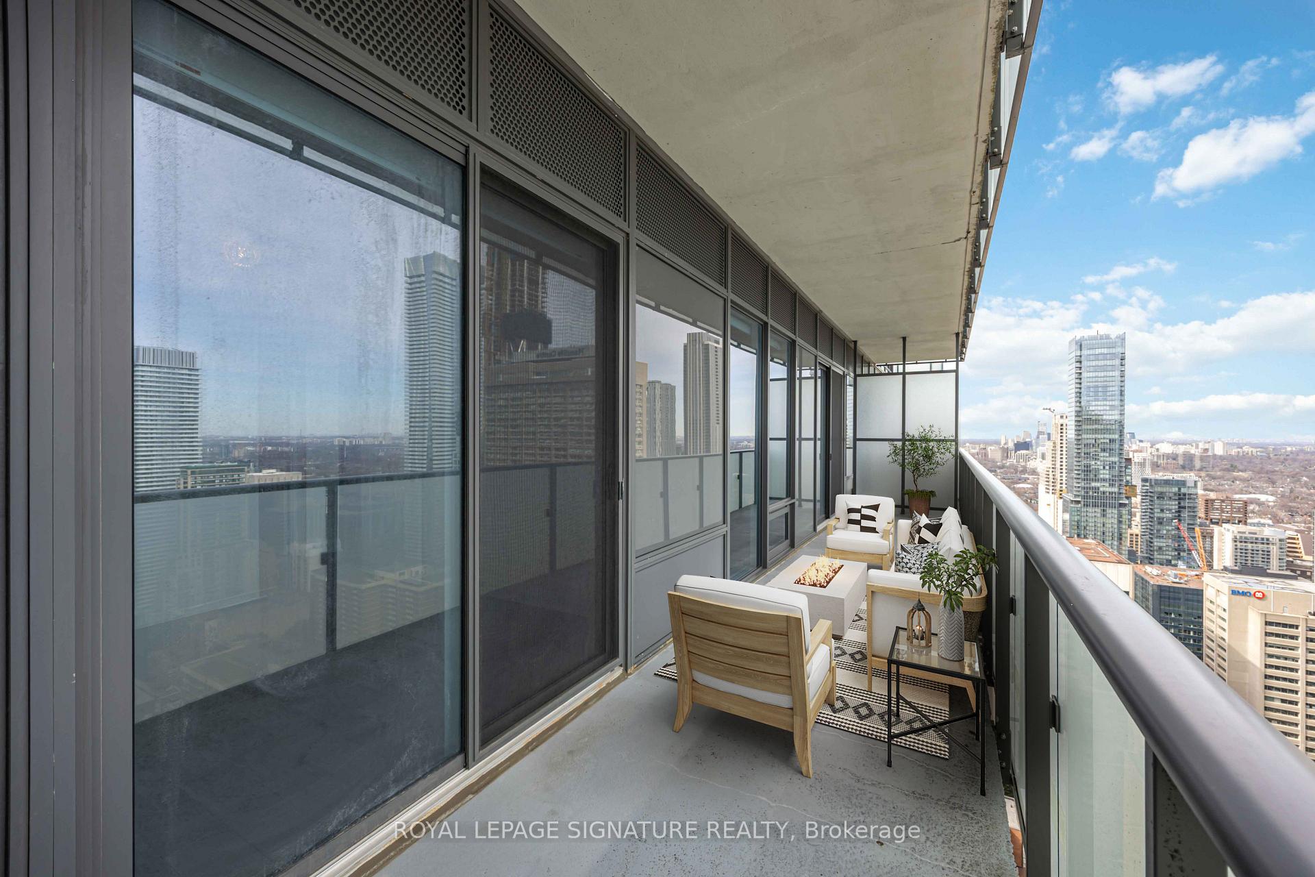 Photo 27 of Unit 4309, 65 St Mary Street, Toronto, Bay Street Corridor — HOMEH