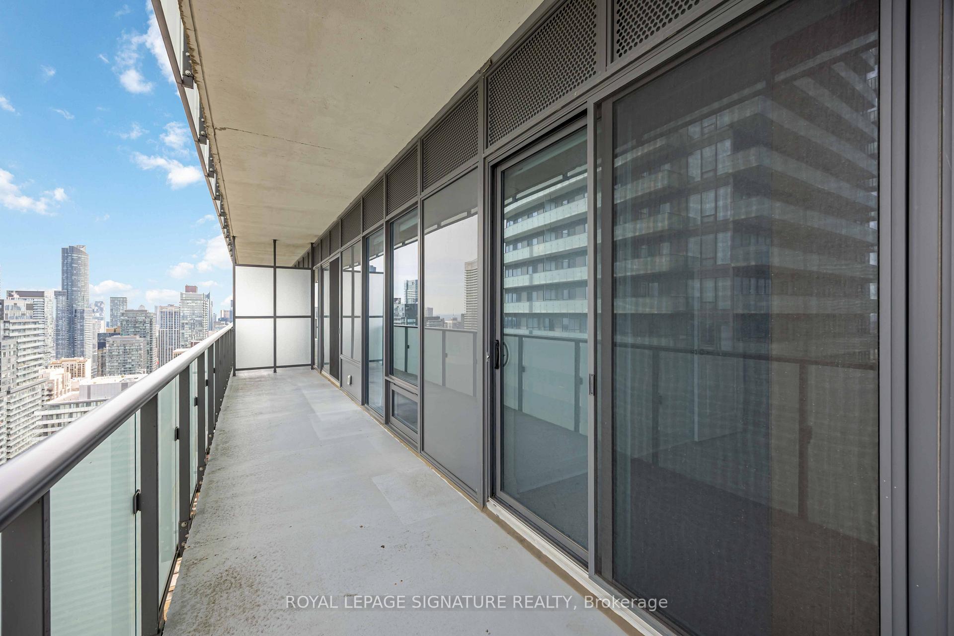 Photo 30 of Unit 4309, 65 St Mary Street, Toronto, Bay Street Corridor — HOMEH