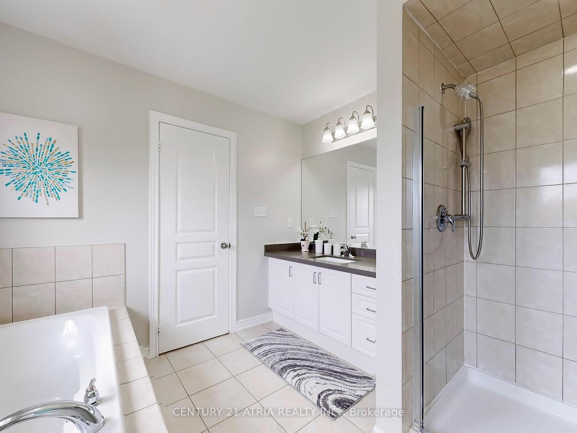 Photo 20 of 12 Roy Grove Way, Markham, Greensborough — HOMEH