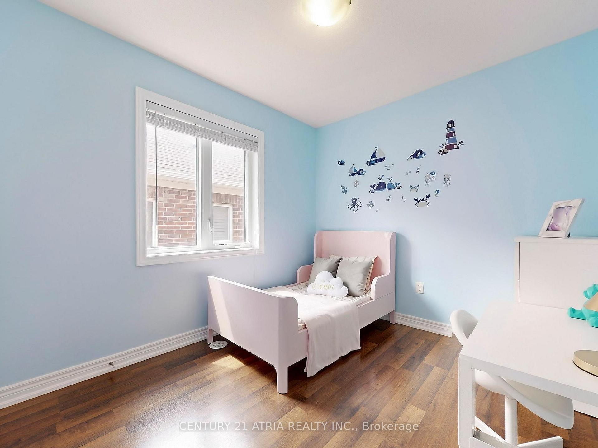Photo 24 of 12 Roy Grove Way, Markham, Greensborough — HOMEH