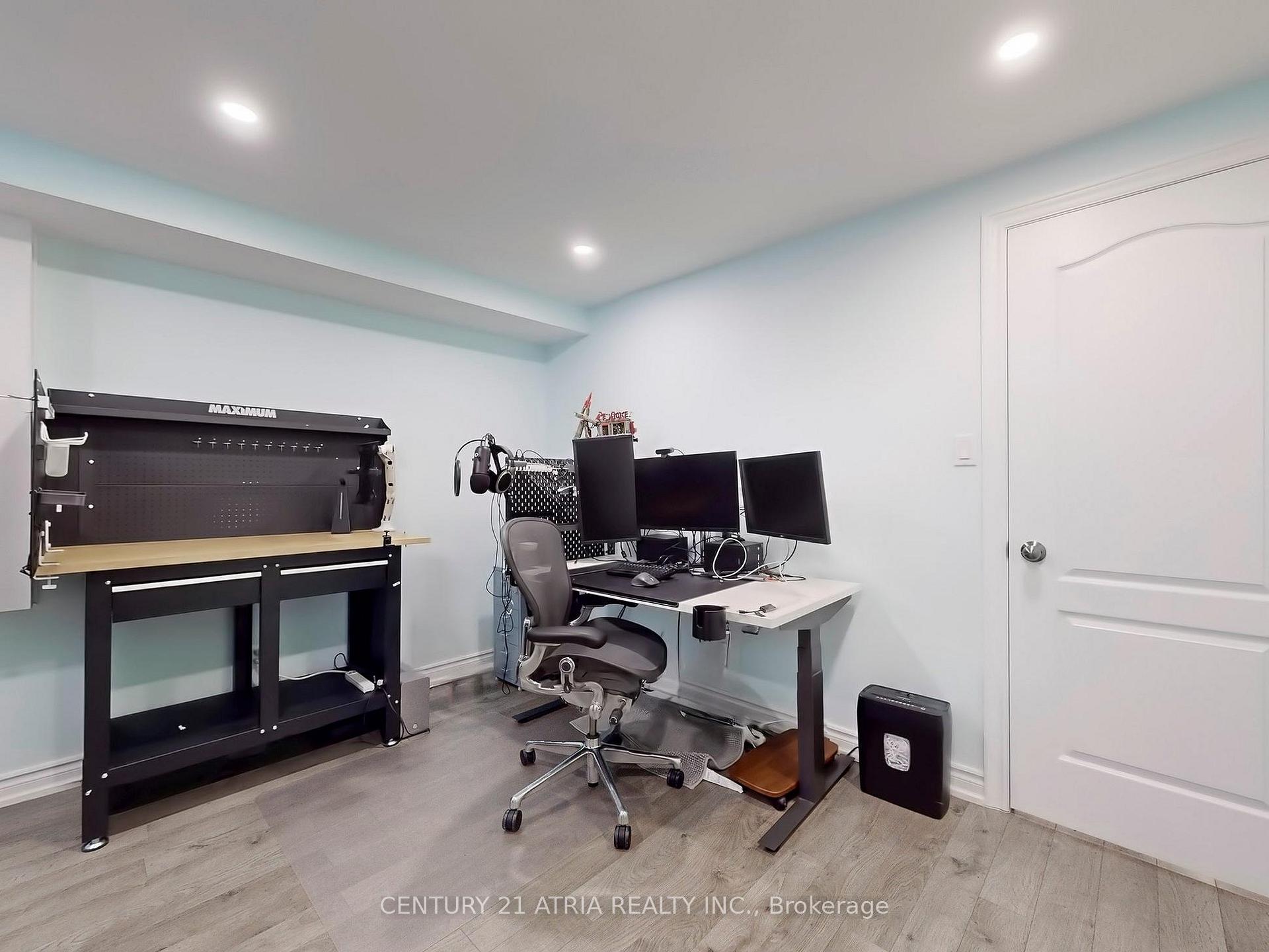 Photo 30 of 12 Roy Grove Way, Markham, Greensborough — HOMEH