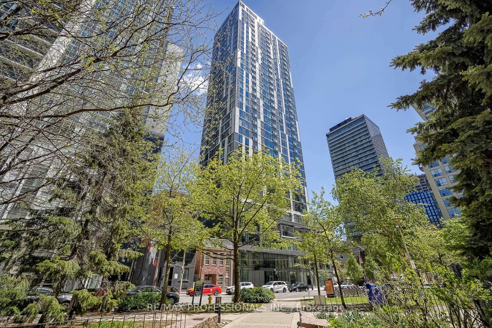 Photo 2 of Unit 1506, 65 Mutual Street, Toronto, Church-Yonge Corridor — HOMEH