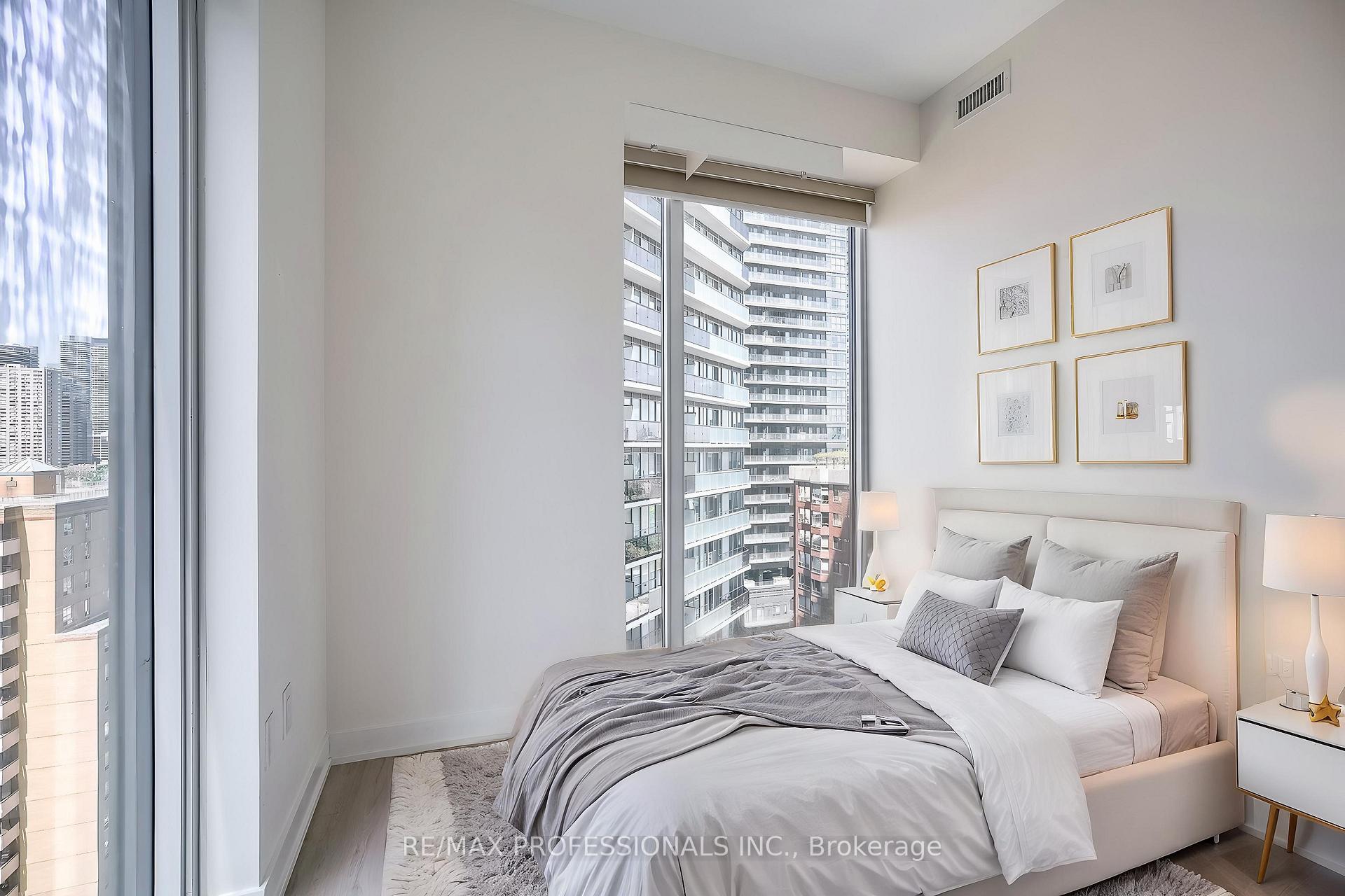 Photo 14 of Unit 1506, 65 Mutual Street, Toronto, Church-Yonge Corridor — HOMEH