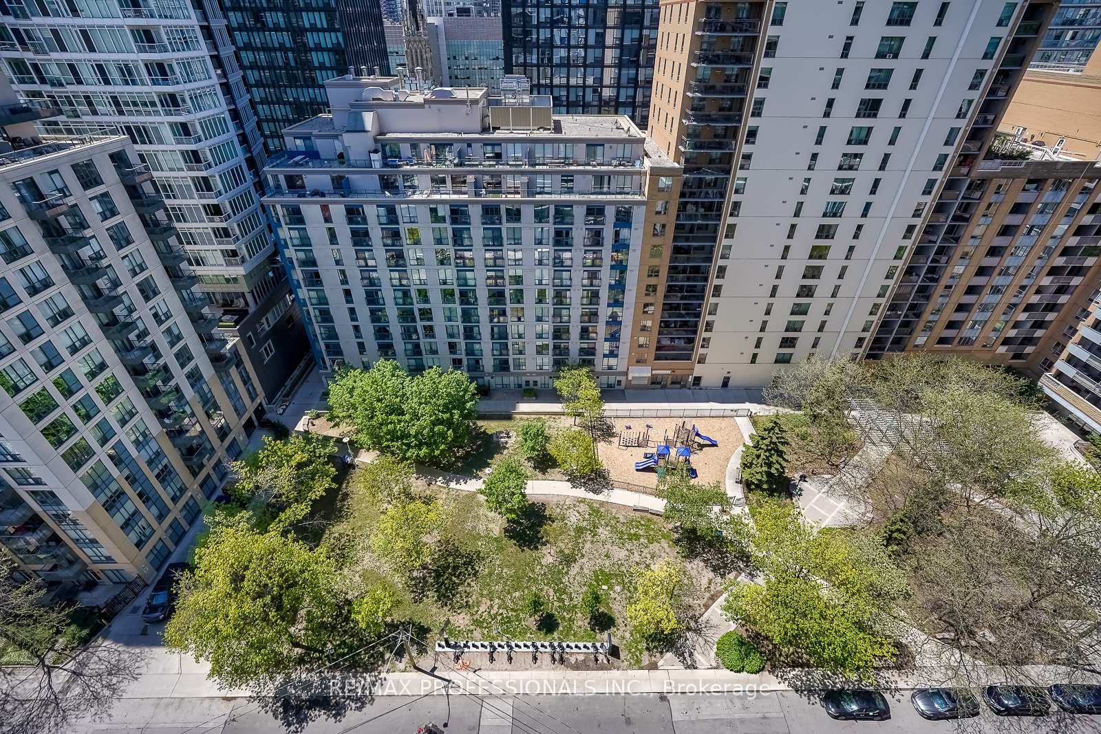 Photo 19 of Unit 1506, 65 Mutual Street, Toronto, Church-Yonge Corridor — HOMEH