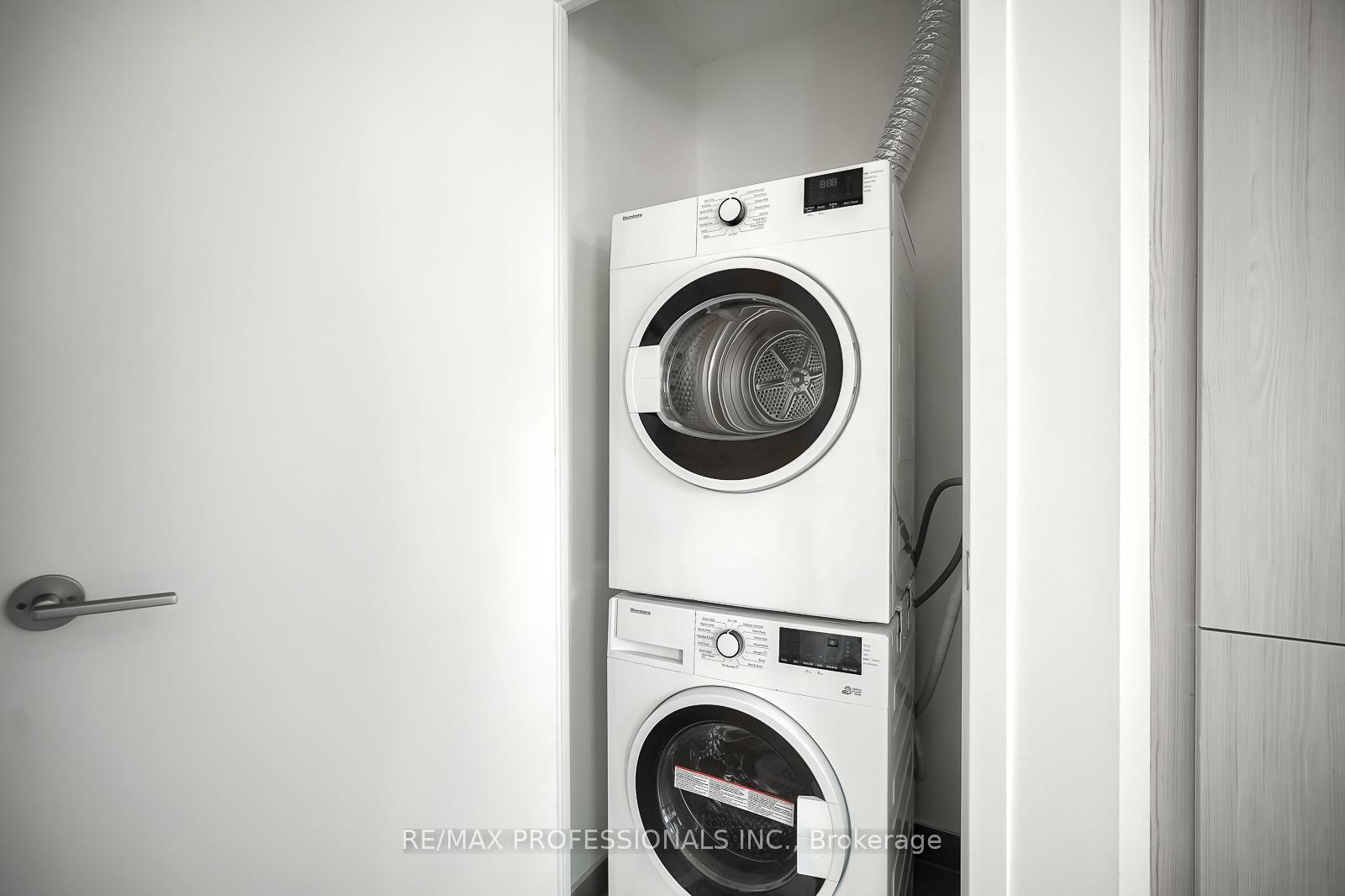 Photo 13 of Unit 1506, 65 Mutual Street, Toronto, Church-Yonge Corridor — HOMEH