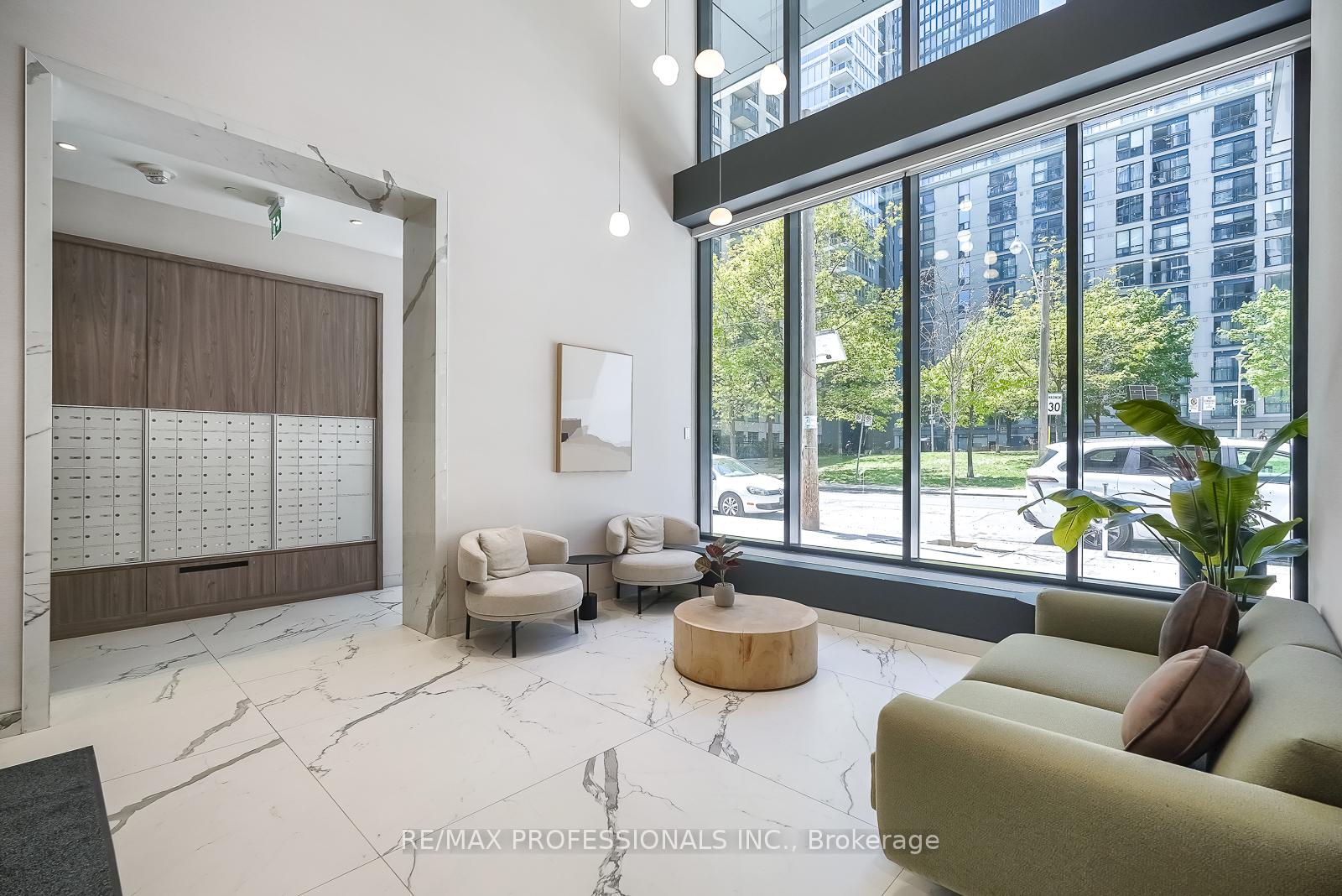Photo 32 of Unit 1506, 65 Mutual Street, Toronto, Church-Yonge Corridor — HOMEH