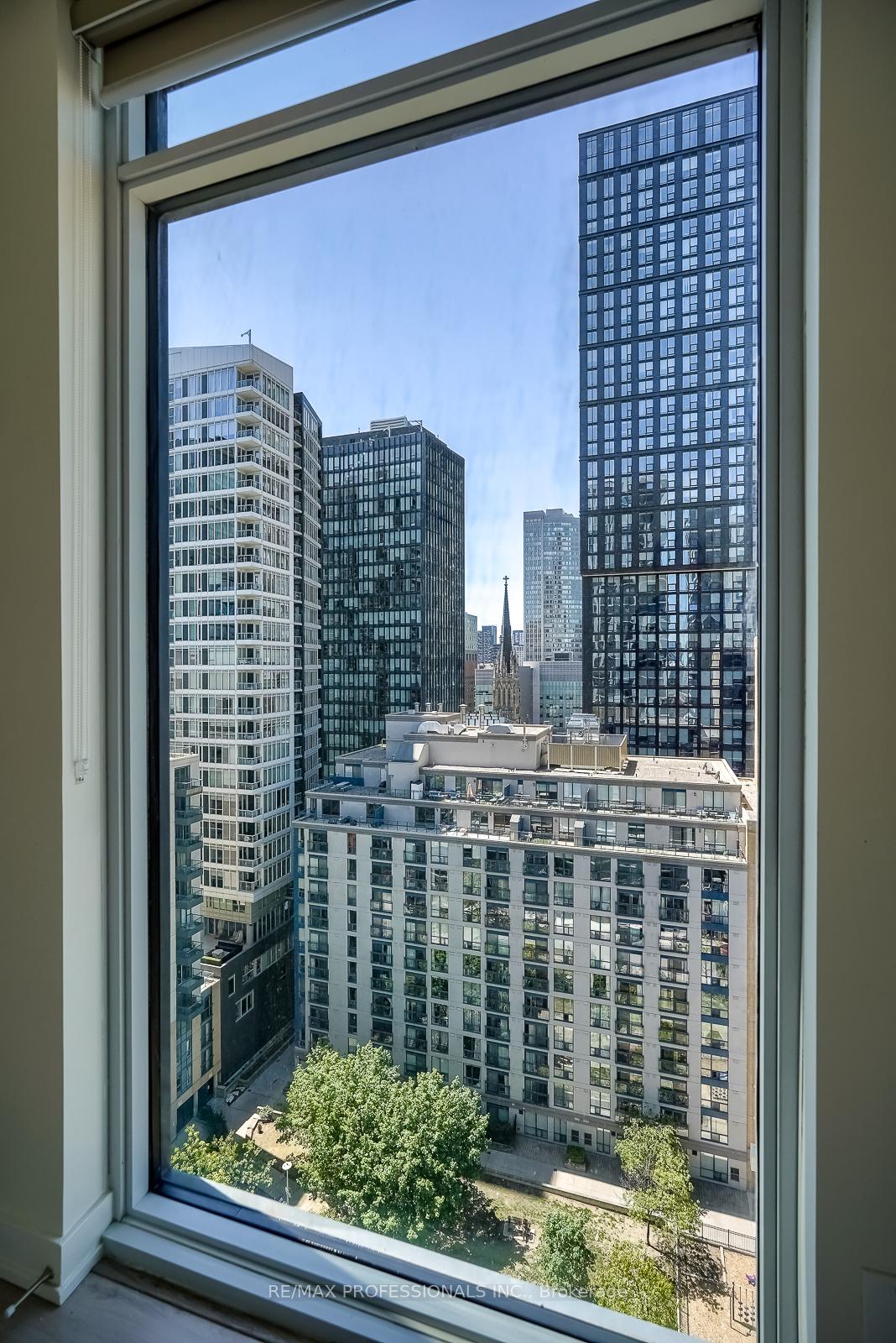 Photo 28 of Unit 1506, 65 Mutual Street, Toronto, Church-Yonge Corridor — HOMEH