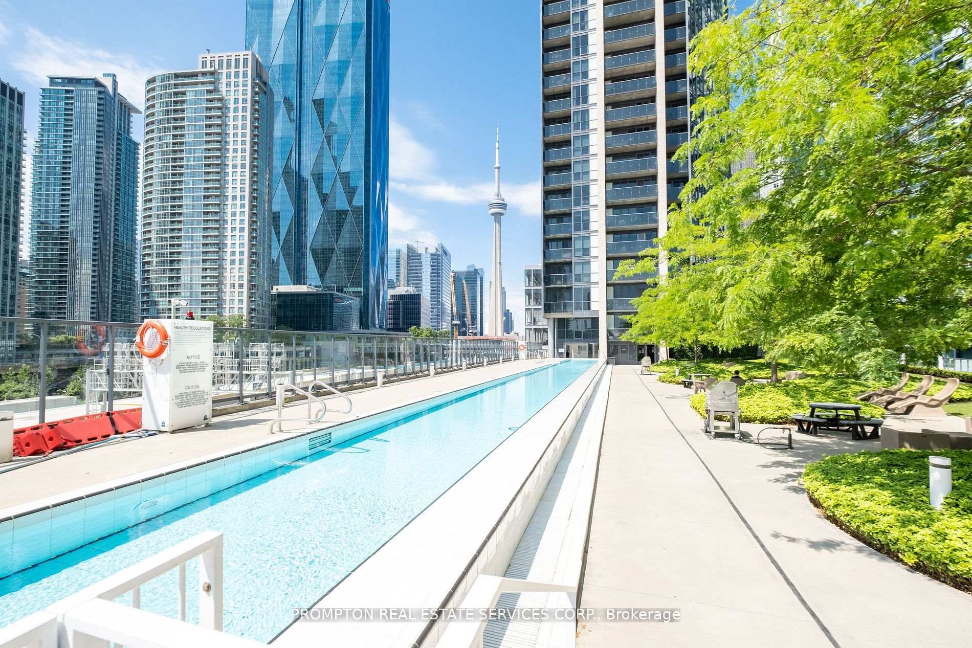 Photo 13 of Unit 807, 1 The Esplanade, Toronto, Waterfront Communities — HOMEH