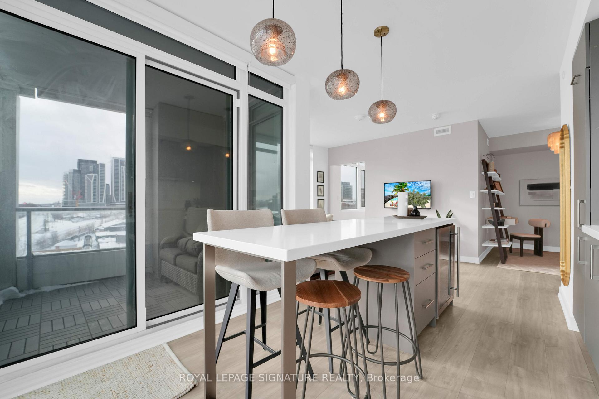 Photo 11 of Unit 406, 27 Bathurst Street, Toronto, Waterfront Communities — HOMEH