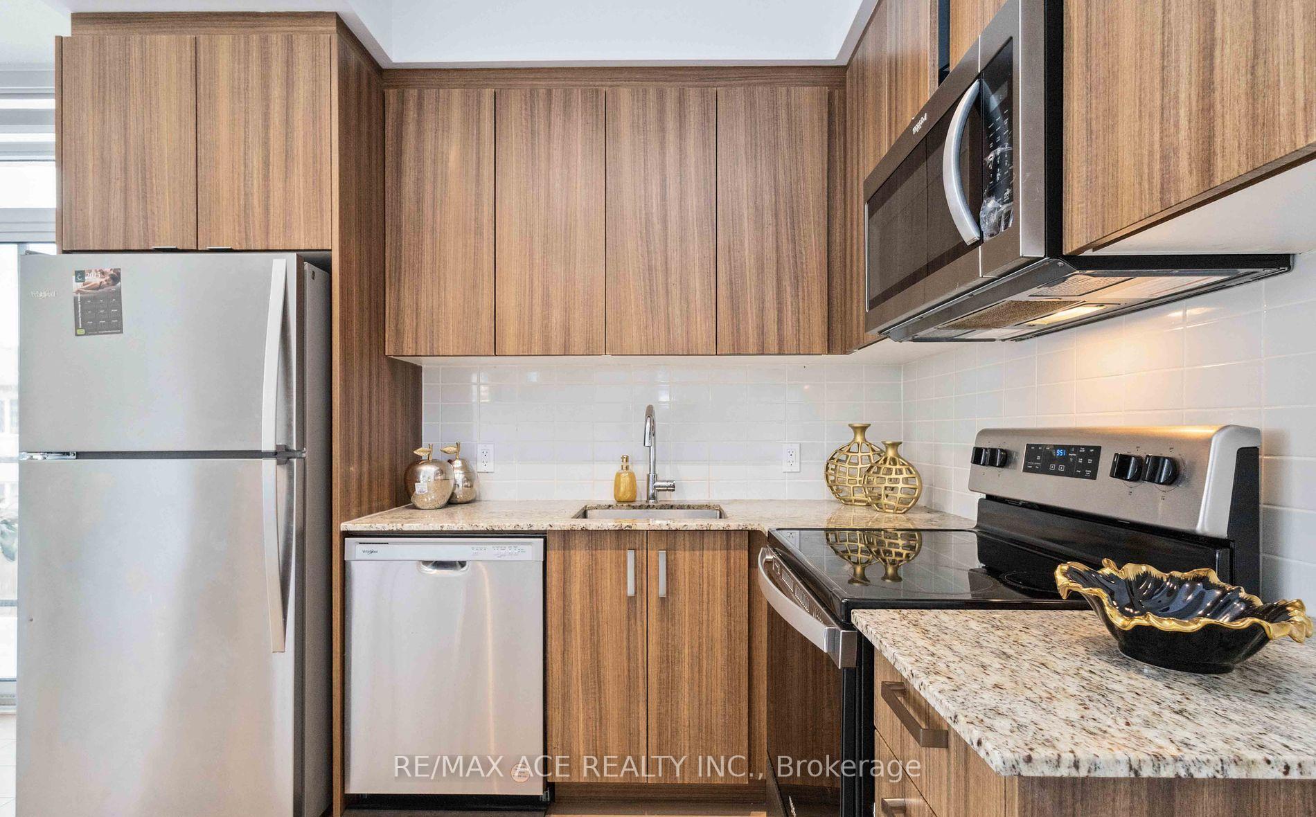 Photo 11 of Unit 204, 1010 Dundas Street E, Whitby, Pringle Creek — HOMEH