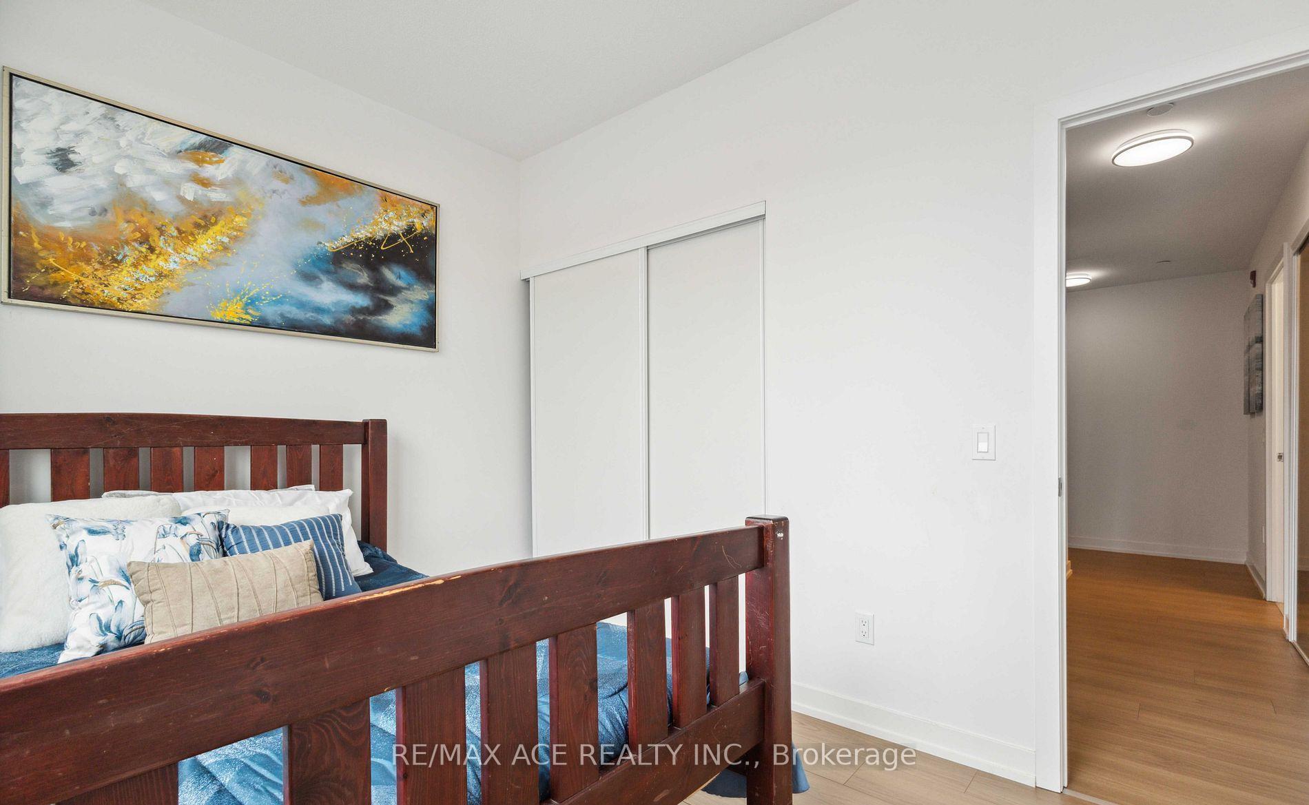 Photo 14 of Unit 204, 1010 Dundas Street E, Whitby, Pringle Creek — HOMEH