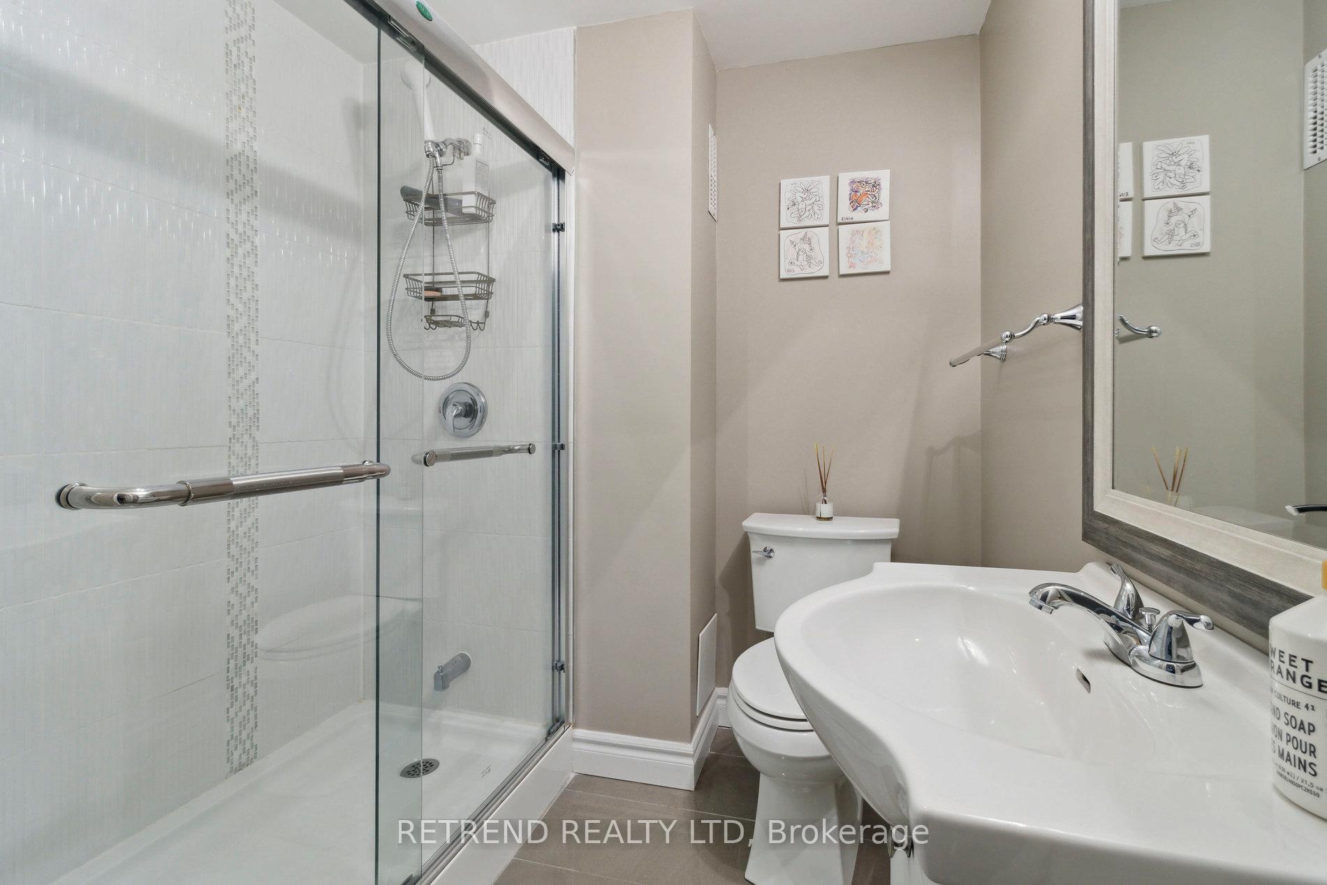 Photo 31 of 8 Niles Way, Markham, Aileen-Willowbrook — HOMEH