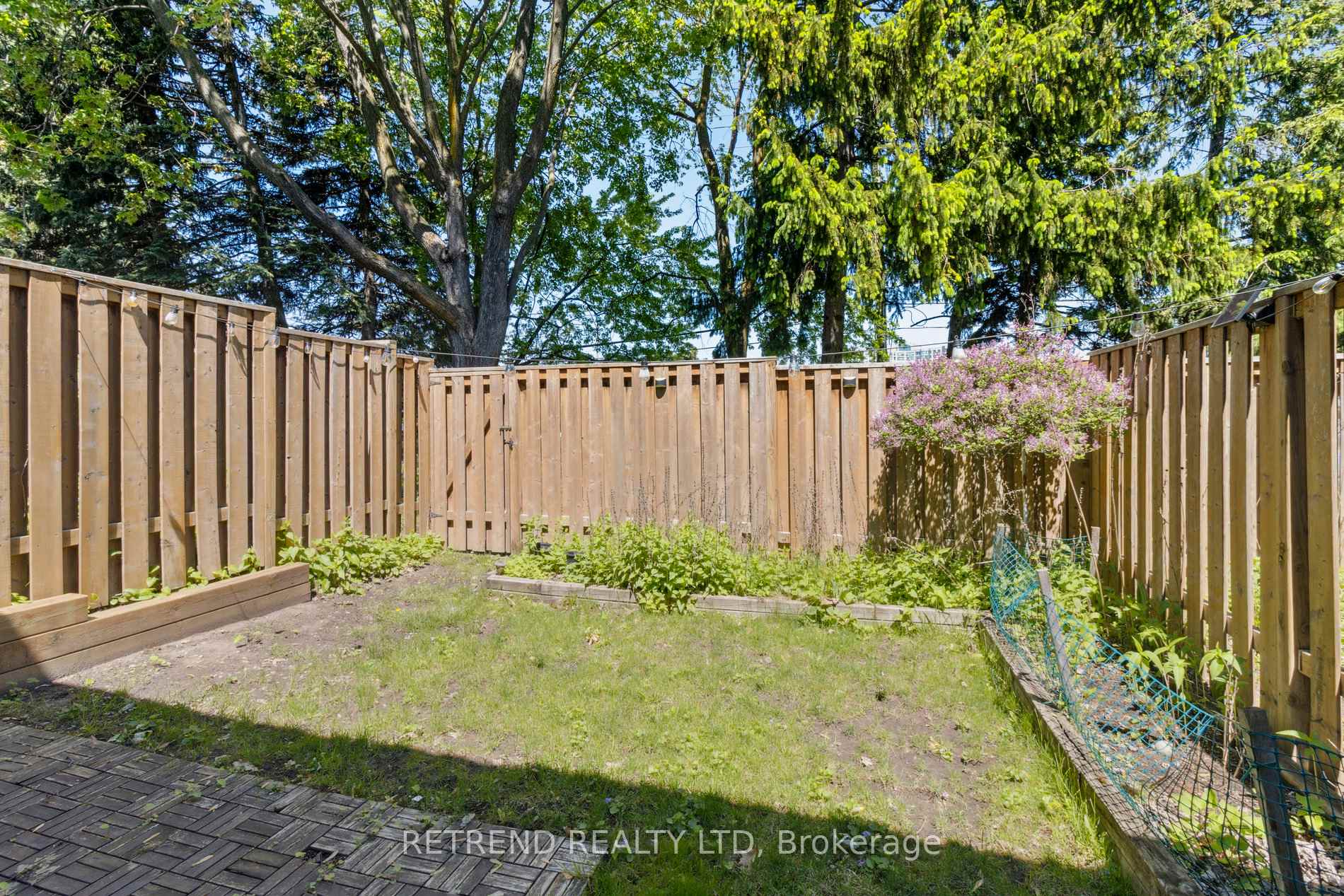 Photo 34 of 8 Niles Way, Markham, Aileen-Willowbrook — HOMEH