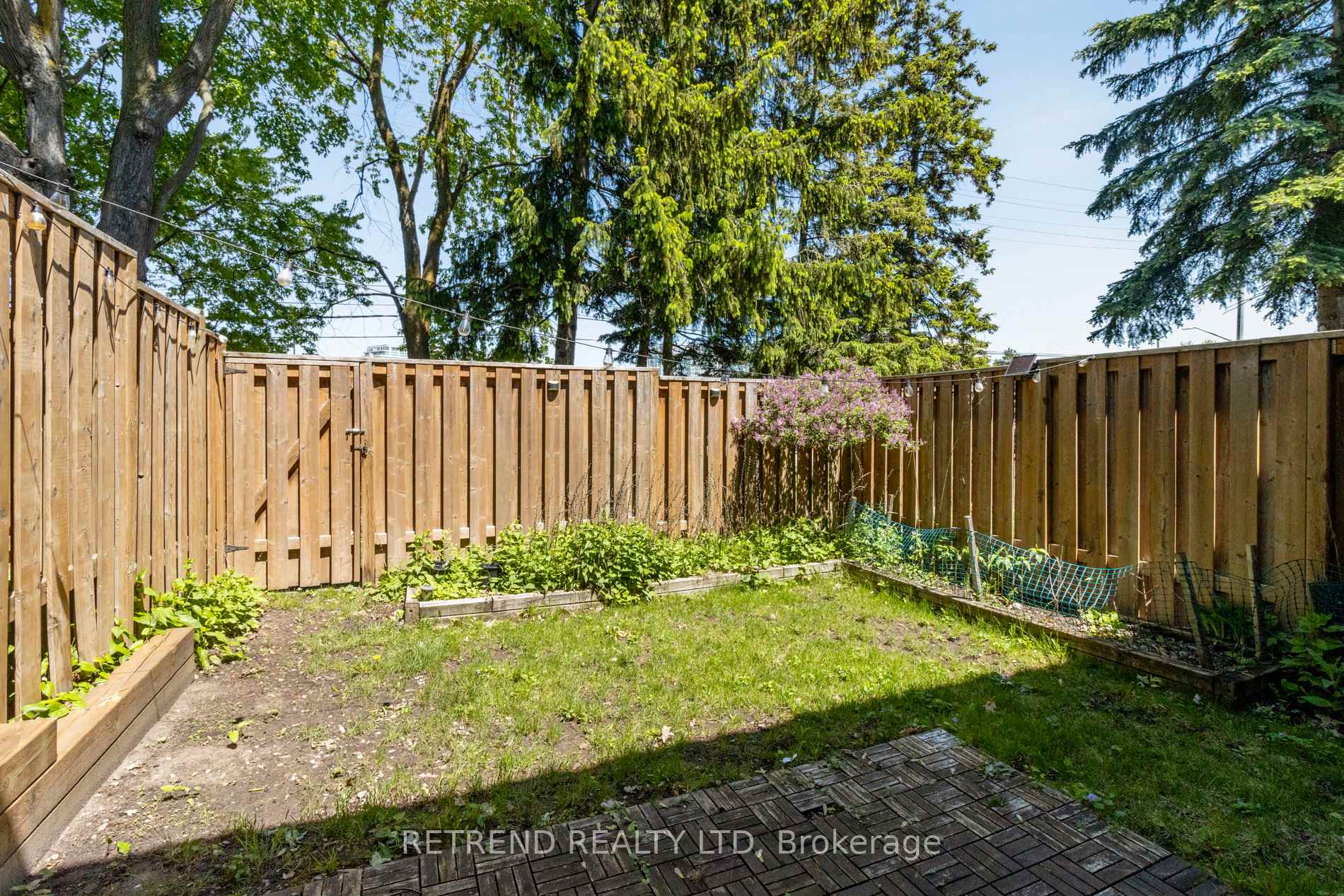 Photo 36 of 8 Niles Way, Markham, Aileen-Willowbrook — HOMEH