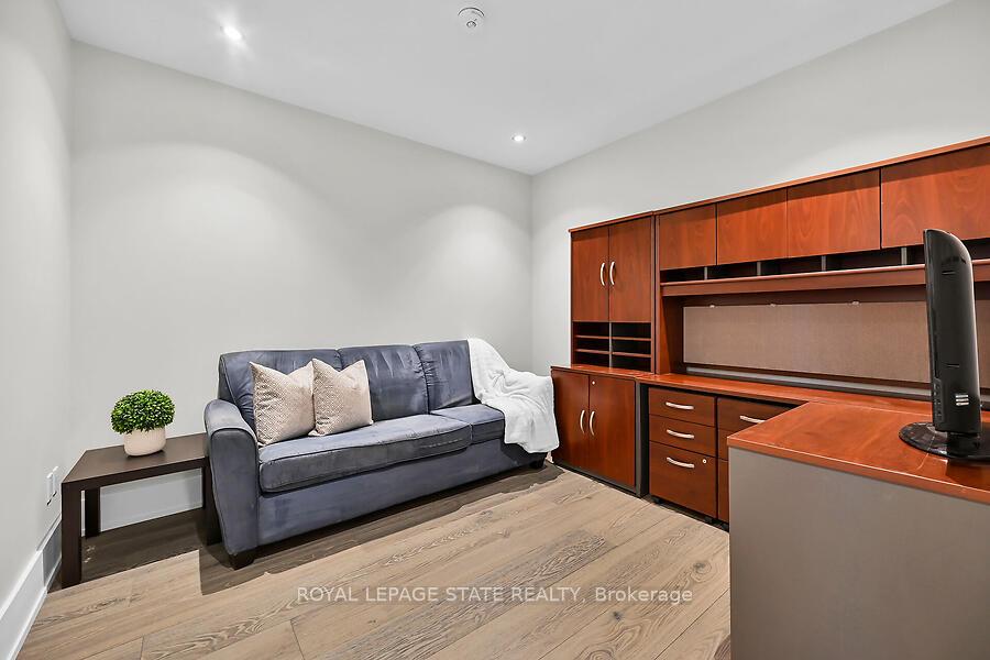 Photo 7 of Unit 804 (PH4), 181 James Street, Hamilton, Strathcona — HOMEH