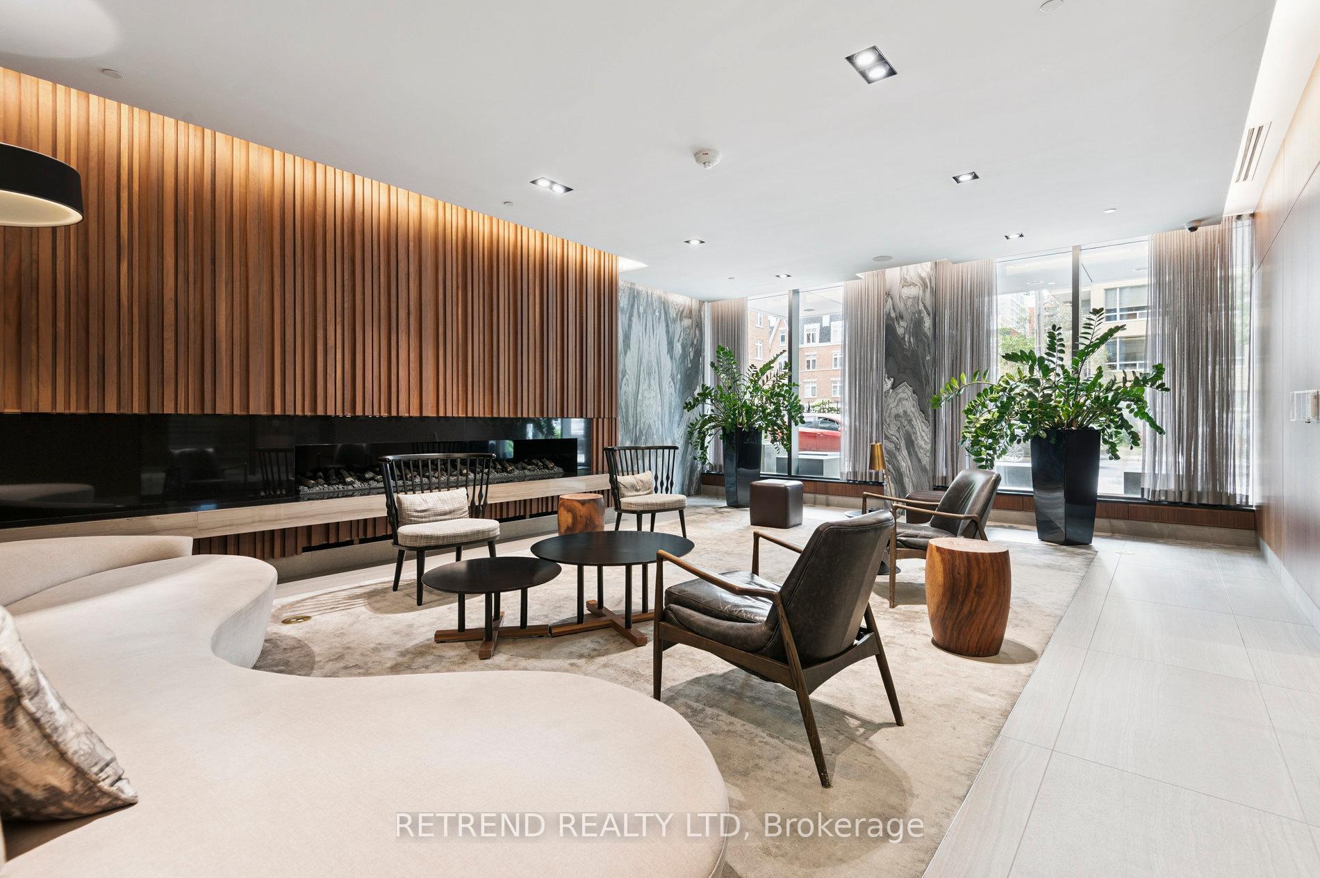 Photo 1 of Unit 1004, 125 Redpath Avenue, Toronto, Mount Pleasant West — HOMEH