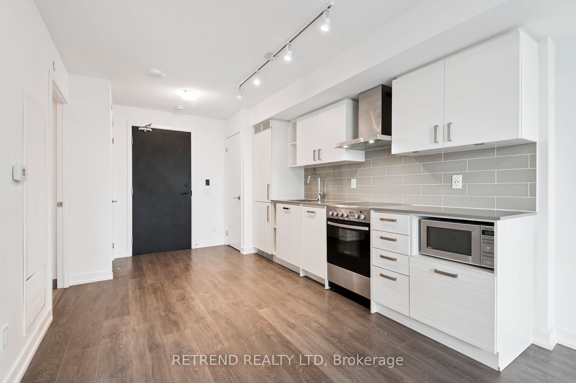 Photo 7 of Unit 1004, 125 Redpath Avenue, Toronto, Mount Pleasant West — HOMEH