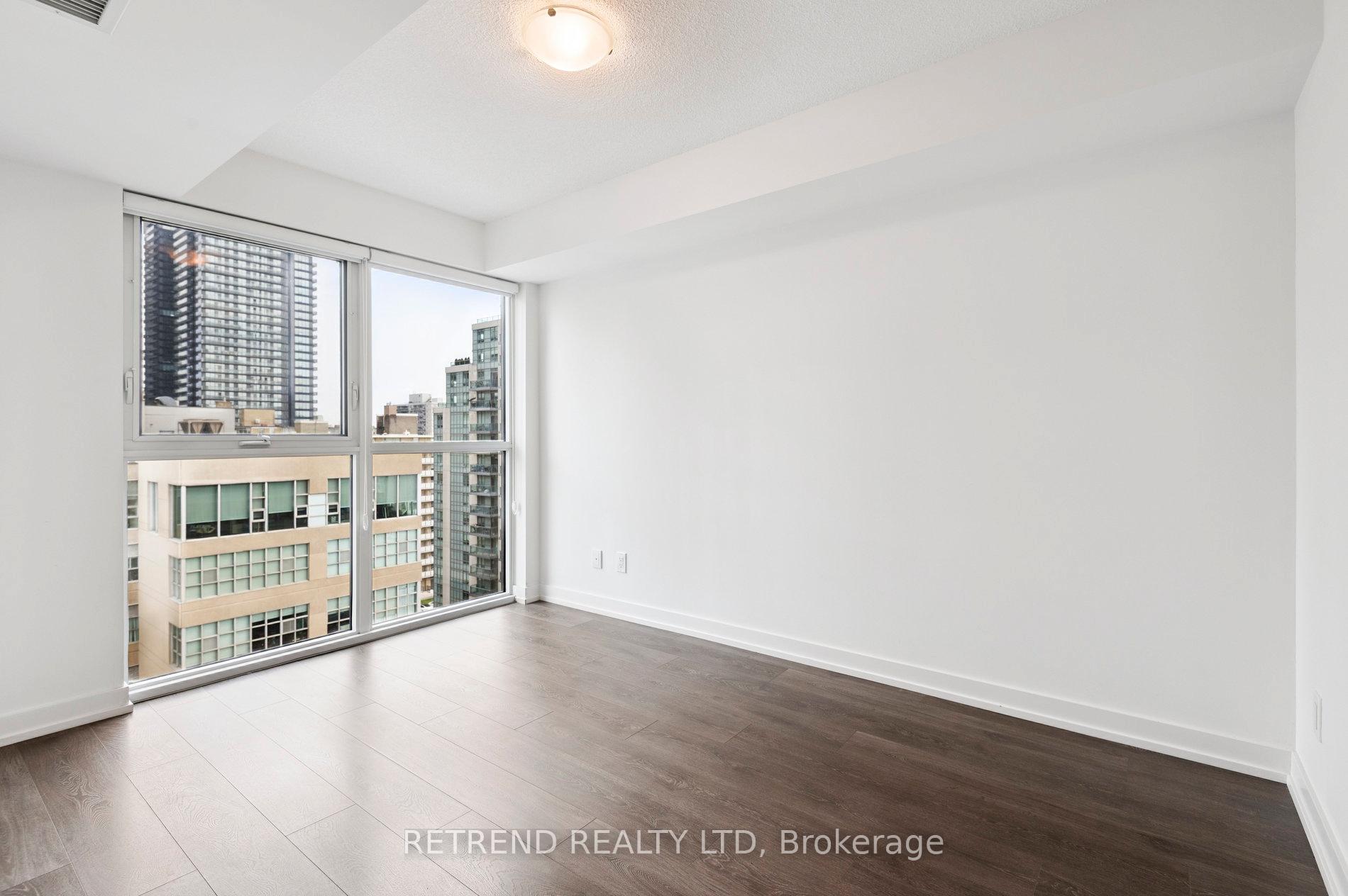 Photo 11 of Unit 1004, 125 Redpath Avenue, Toronto, Mount Pleasant West — HOMEH