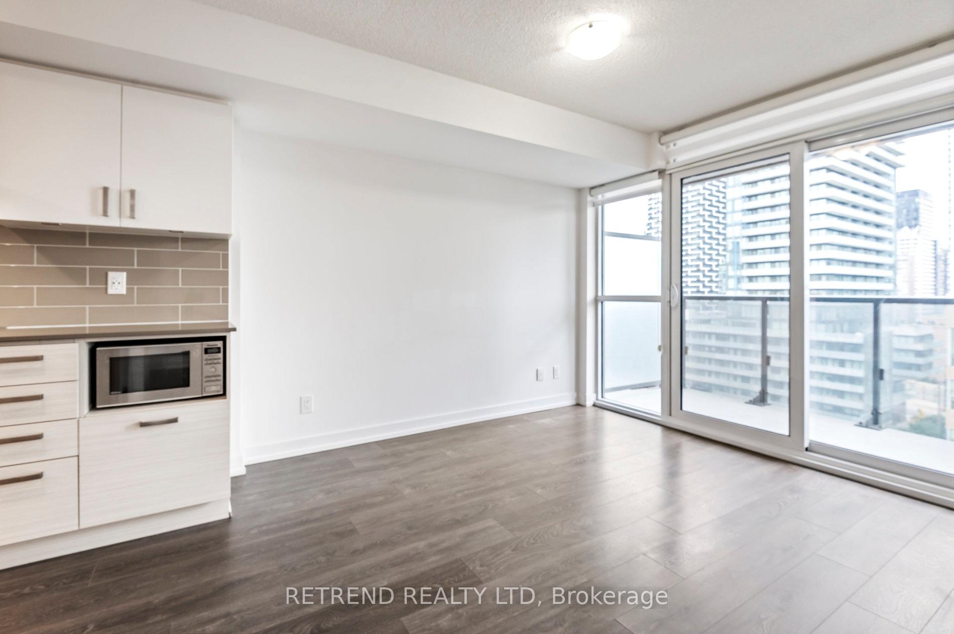 Photo 14 of Unit 1004, 125 Redpath Avenue, Toronto, Mount Pleasant West — HOMEH