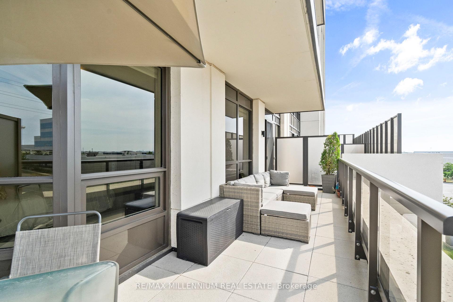Photo 35 of Unit 309, 9075 Jane Street, Vaughan, Concord — HOMEH