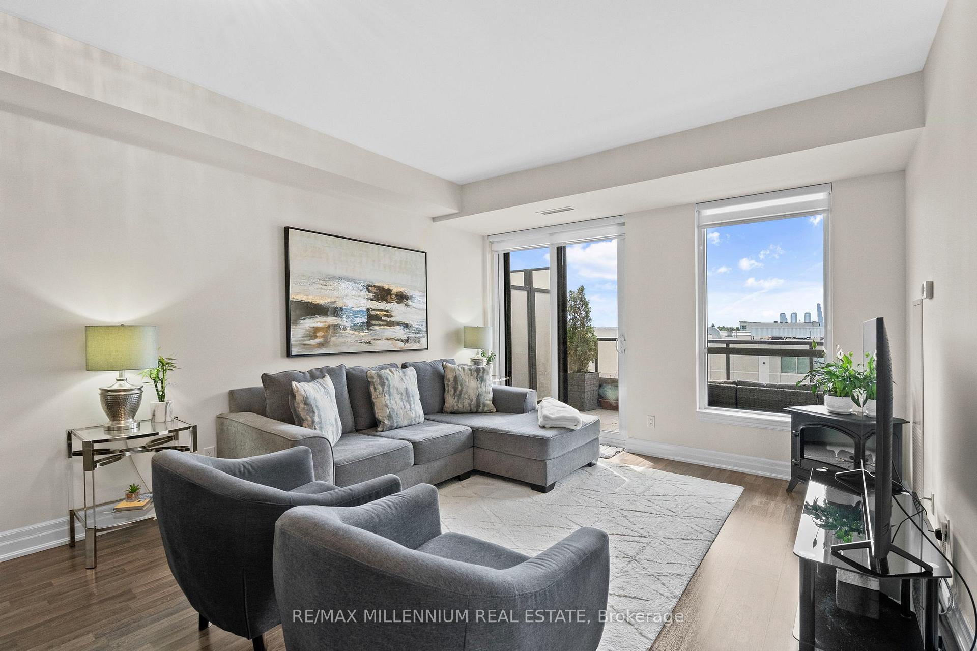 Photo 45 of Unit 309, 9075 Jane Street, Vaughan, Concord — HOMEH