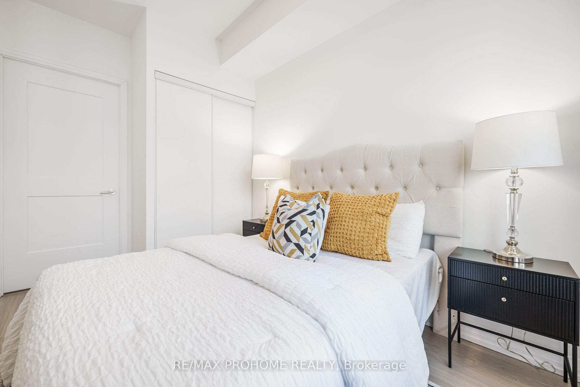 Photo 12 of Unit 2312, 50 Dunfield Avenue, Toronto, Mount Pleasant West — HOMEH