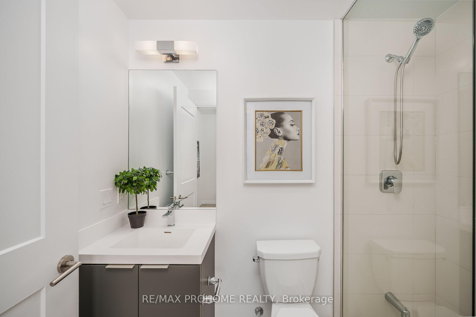 Photo 16 of Unit 2312, 50 Dunfield Avenue, Toronto, Mount Pleasant West — HOMEH