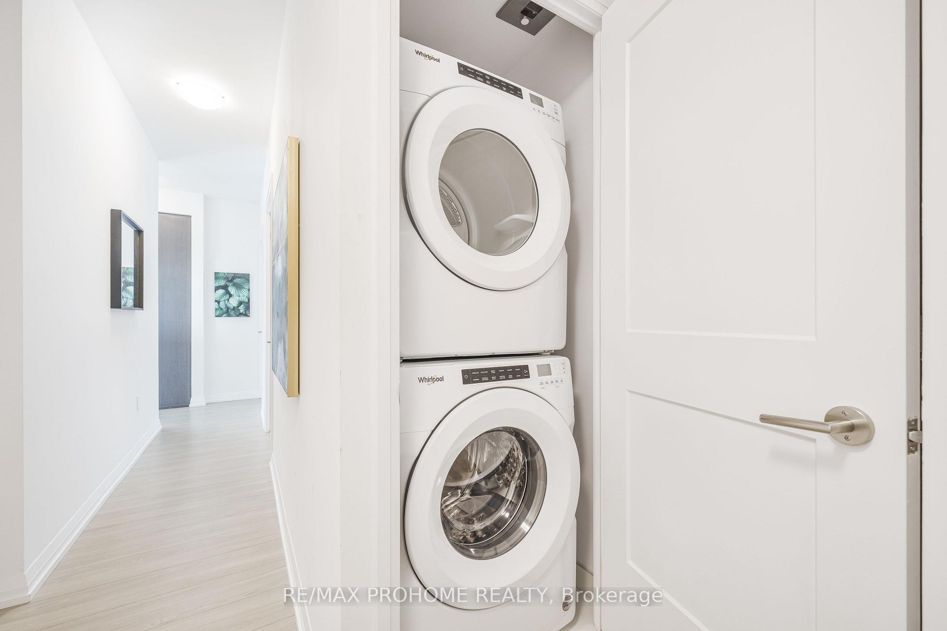 Photo 24 of Unit 2312, 50 Dunfield Avenue, Toronto, Mount Pleasant West — HOMEH