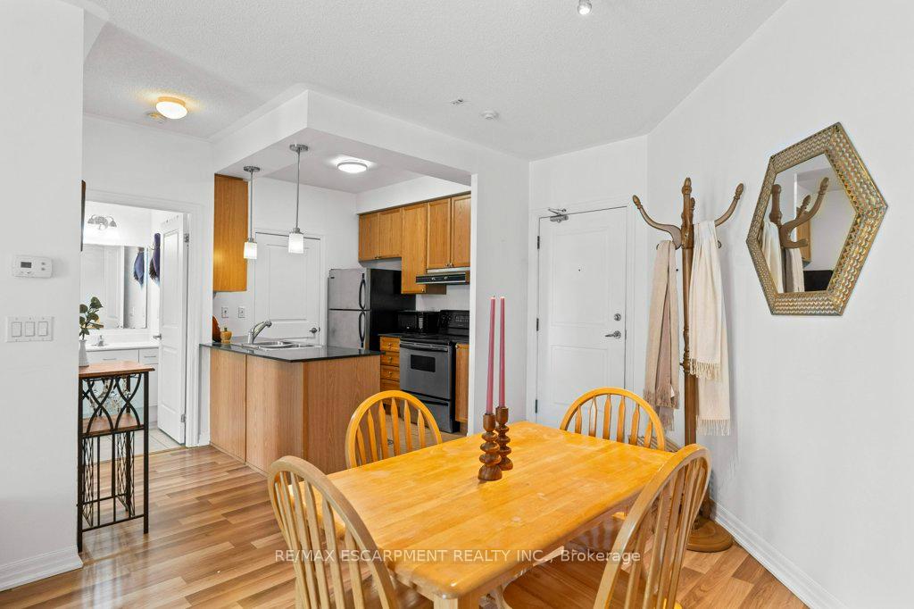 Photo 36 of Unit 317, 245 Dalesford Road, Etobicoke, Stonegate-Queensway — HOMEH