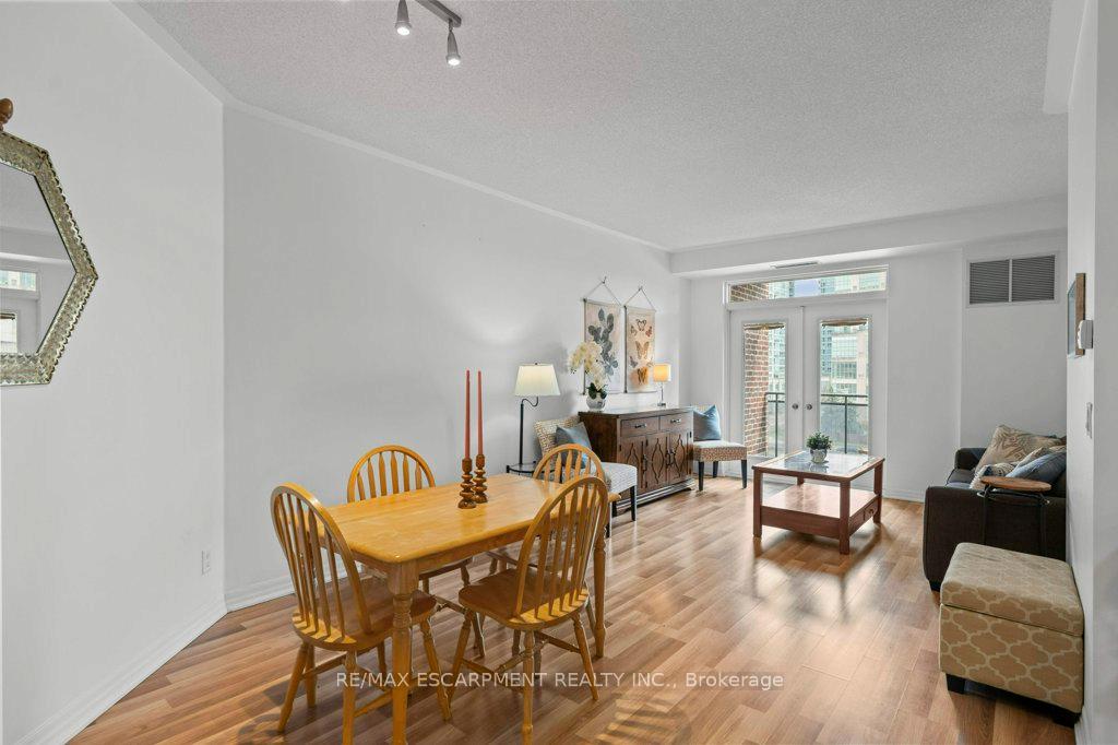 Photo 13 of Unit 317, 245 Dalesford Road, Etobicoke, Stonegate-Queensway — HOMEH