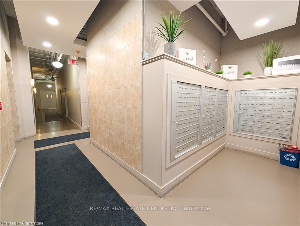 Photo 7 of Unit 316, 404 King Street, Kitchener — HOMEH