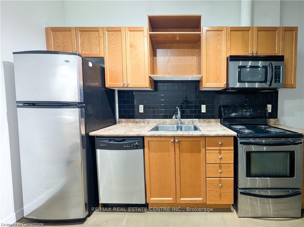 Photo 21 of Unit 316, 404 King Street, Kitchener — HOMEH
