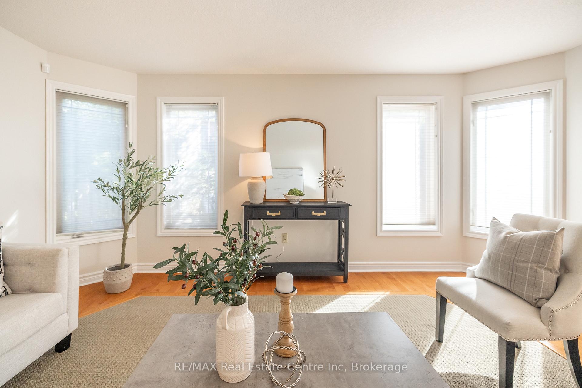 Photo 14 of 78 Mcarthur Drive, Guelph, Pineridge/Westminster Woods — HOMEH